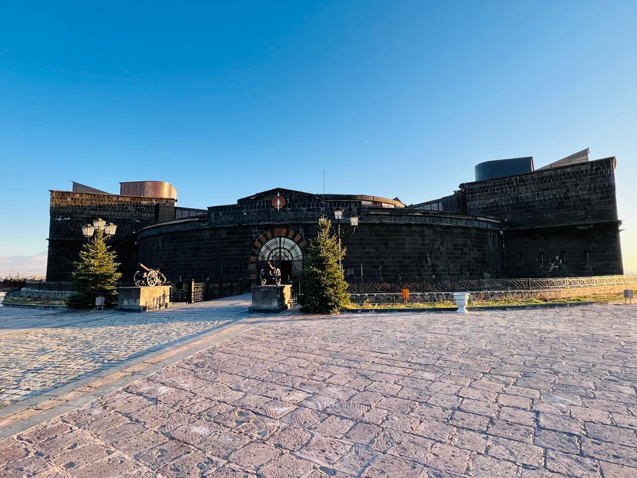 From Yerevan: Gyumri Day Trip with Black Fortress 3