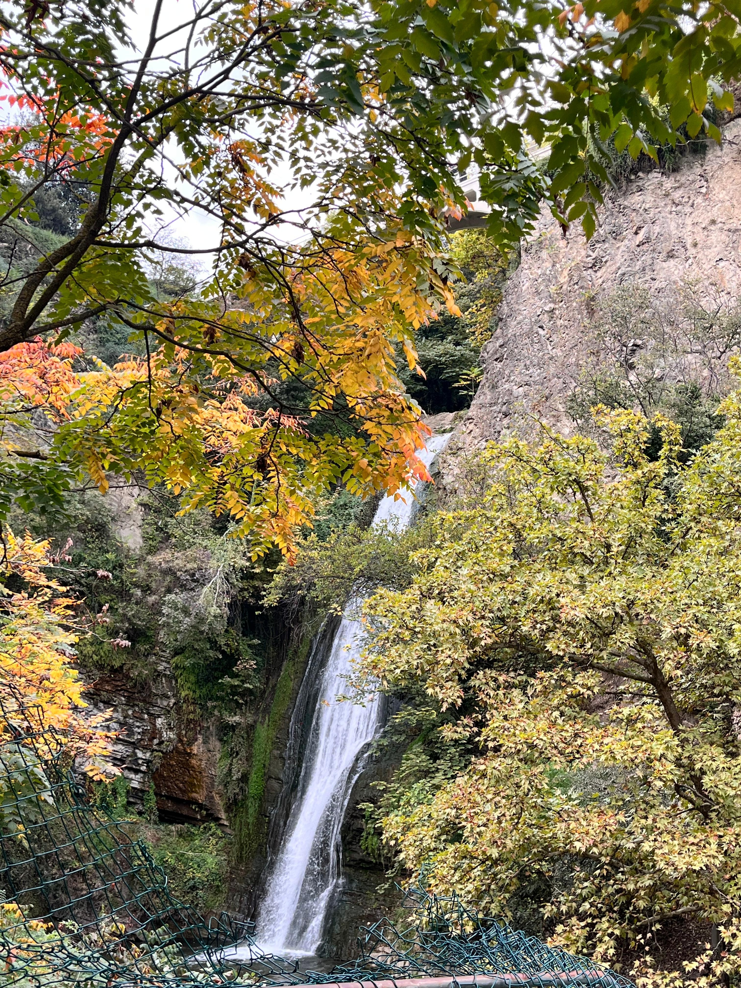 Tbilisi: Waterfalls, Cable Car & Scenic Photo Opportunities