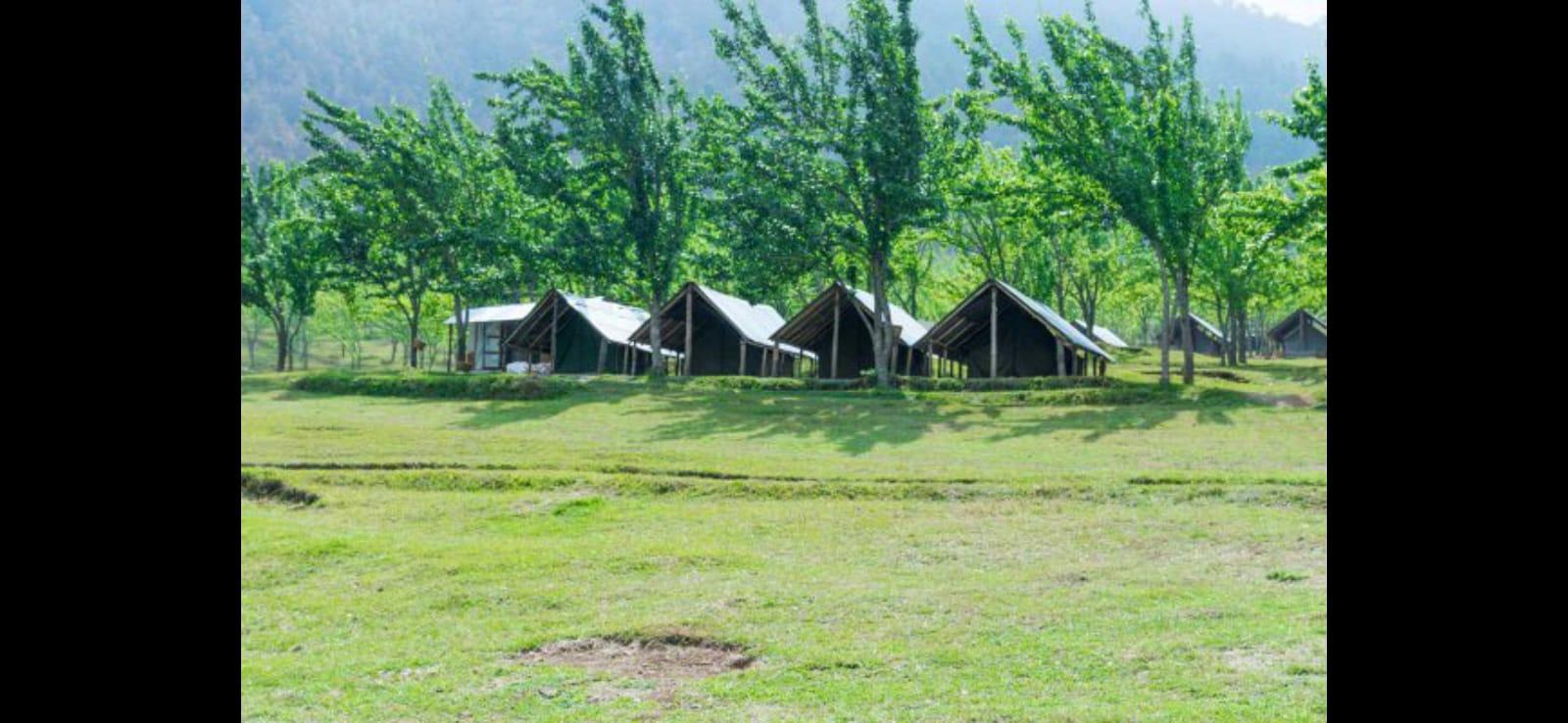 Kathmandu: Chitlang Organic Wine Tasting Tour with Lunch