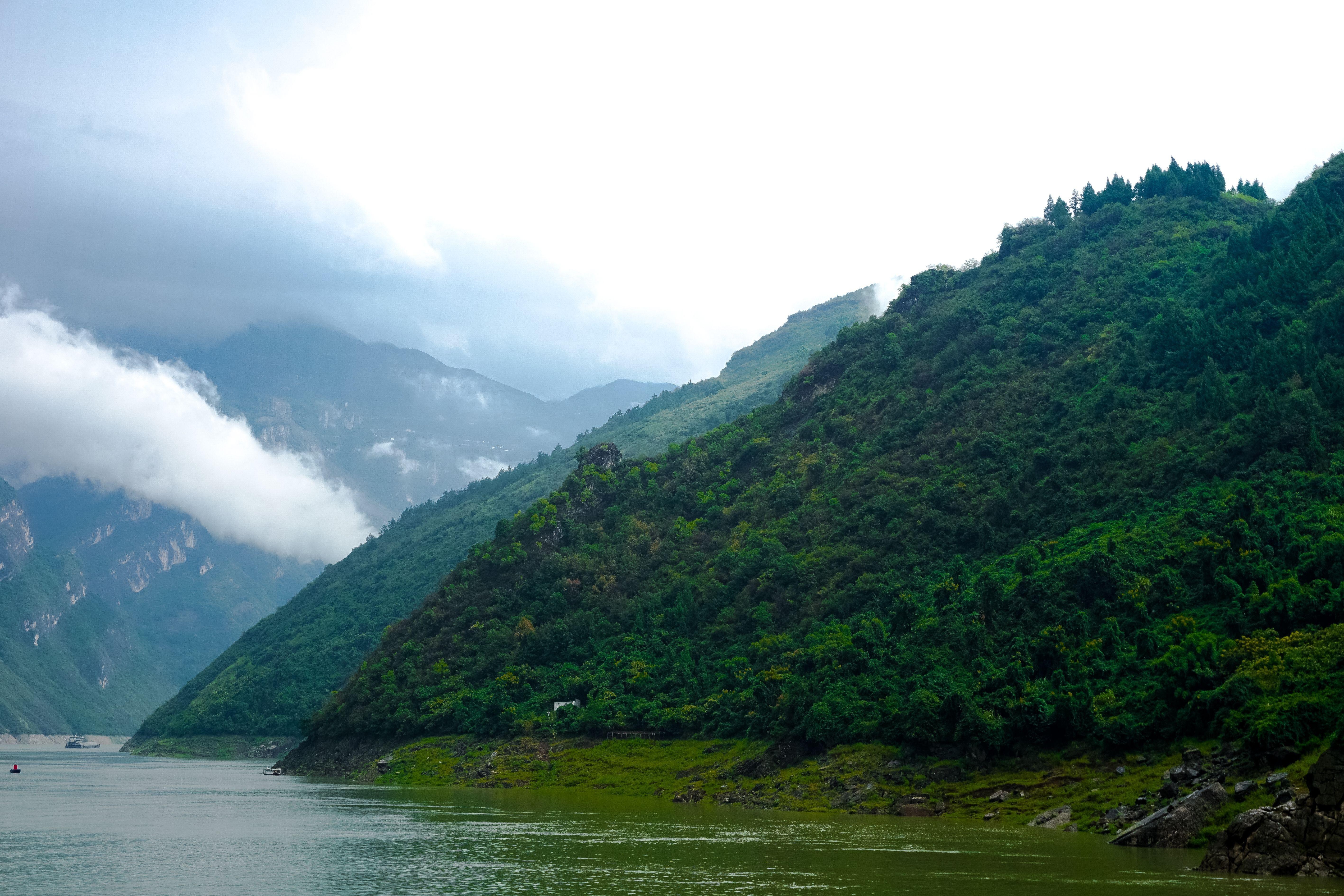 Beijing to Yesanpo Baili Gorge One Day Tour 2