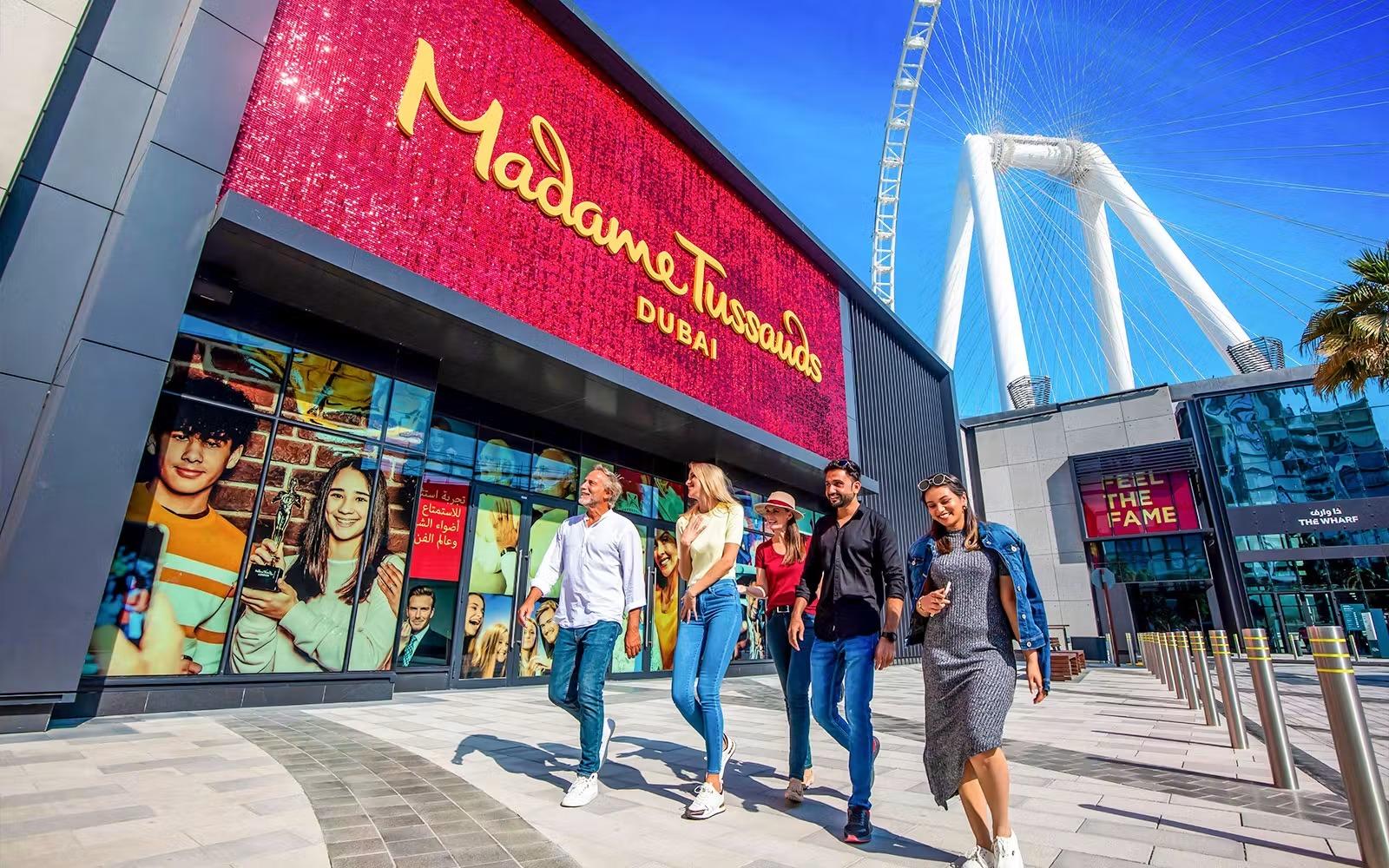 Dubai: Madame Tussauds Ticket+Private GMC Yukon Transfer