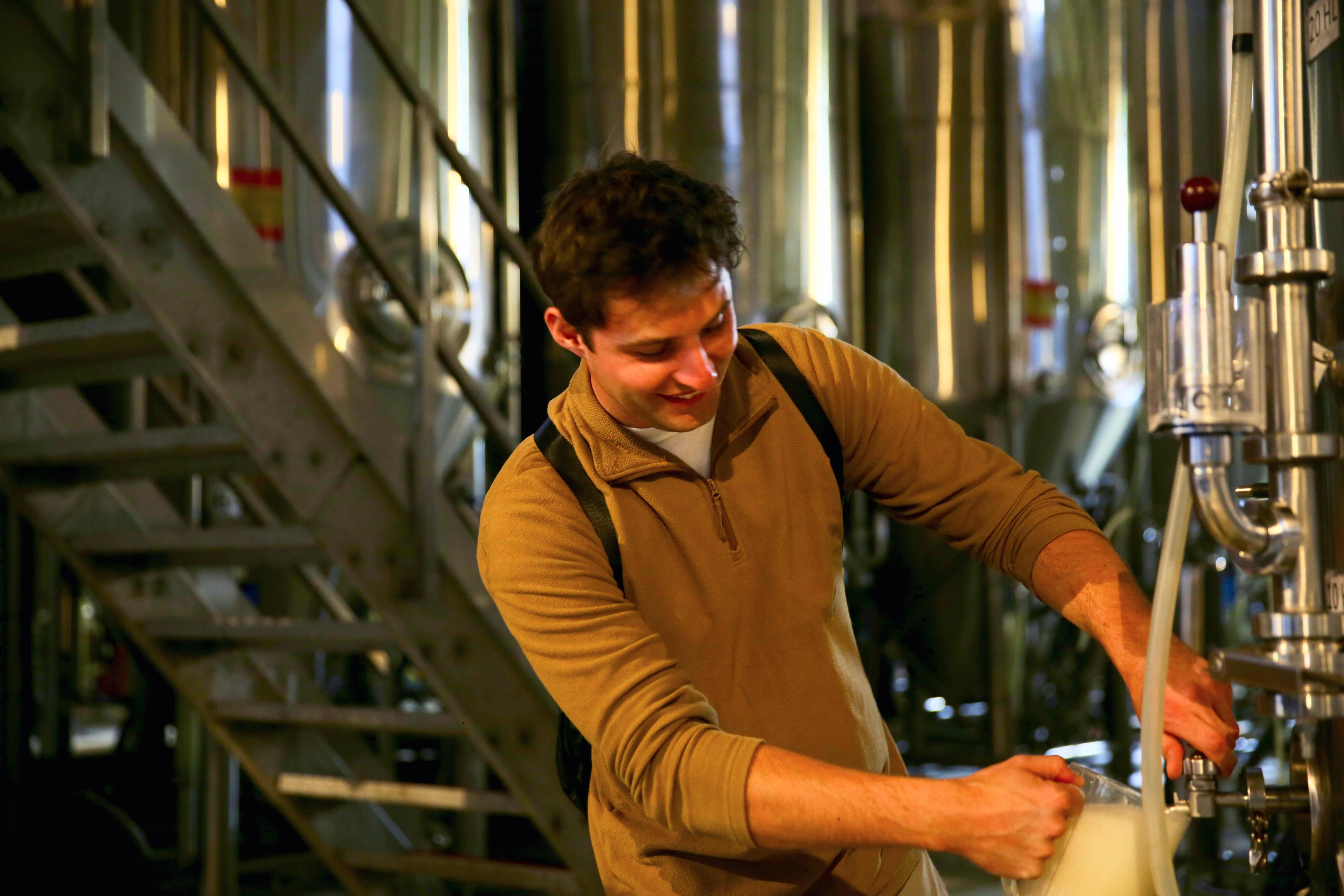 Taipei: National Taiwan Beer Brewery Tour Unlimited Tastings 2