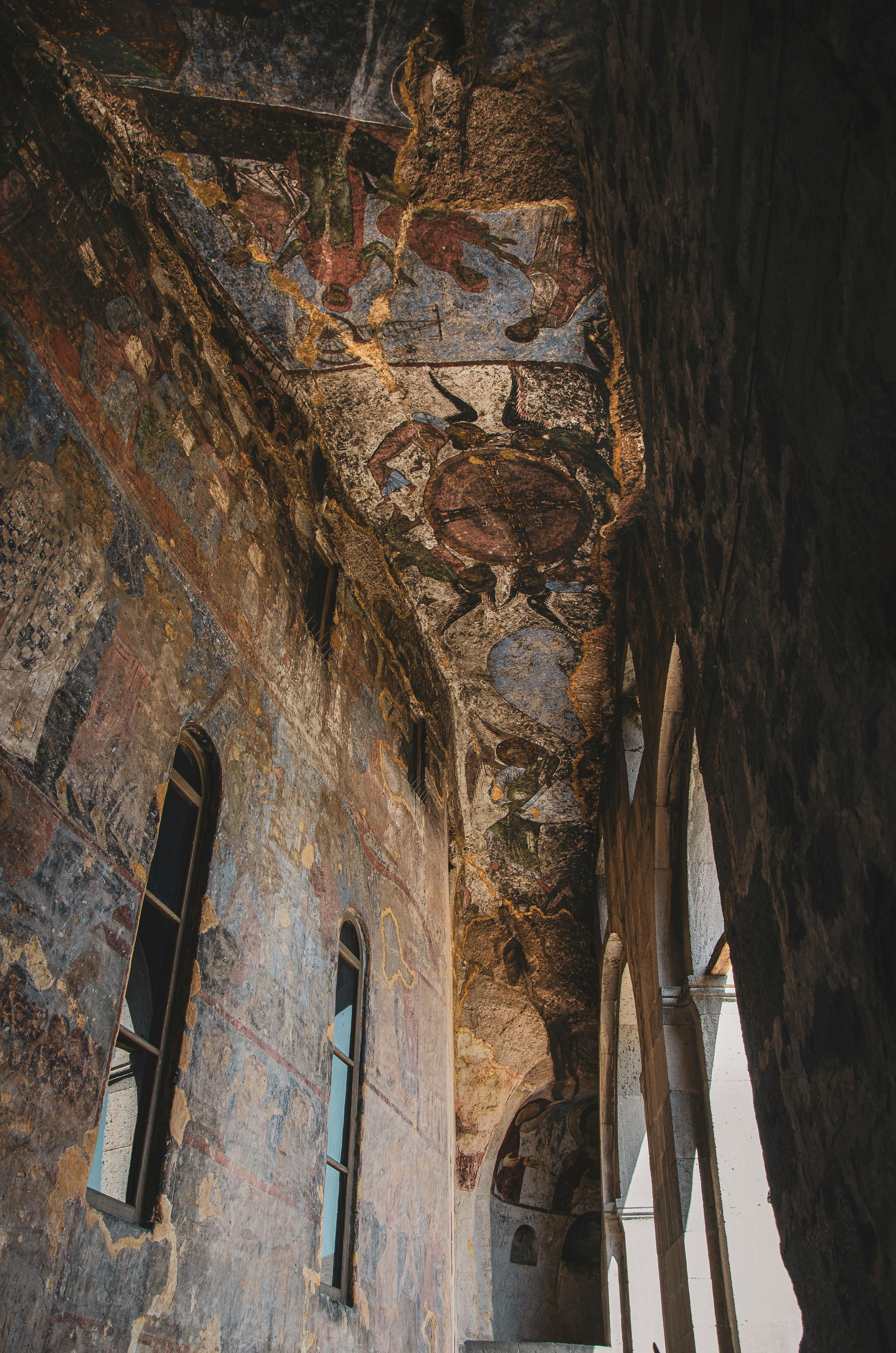 From Tbilisi: Borjomi, Vardzia & Rabati Fortress Tour 2