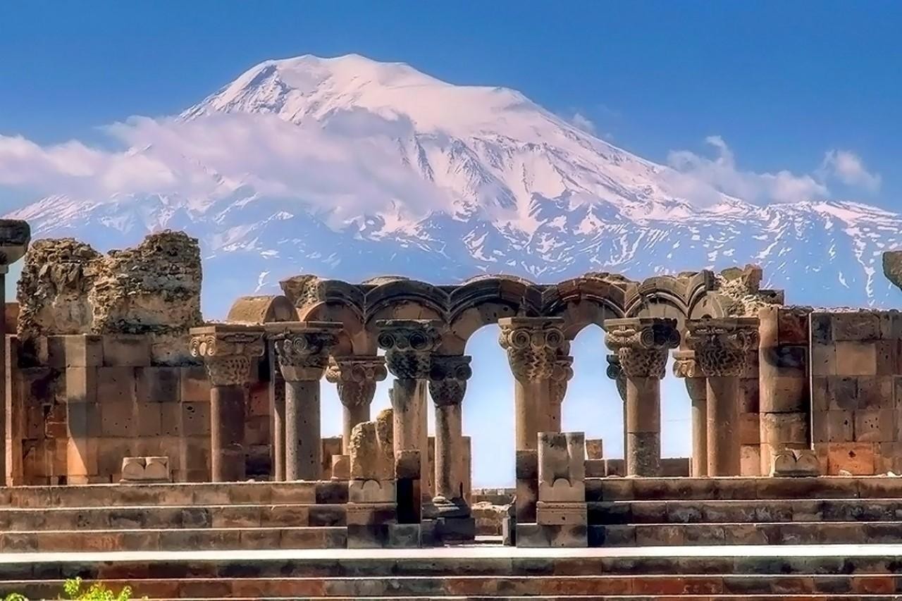 Private Tour: Echmiadzin, Treasure museum & Zvartnots Temple