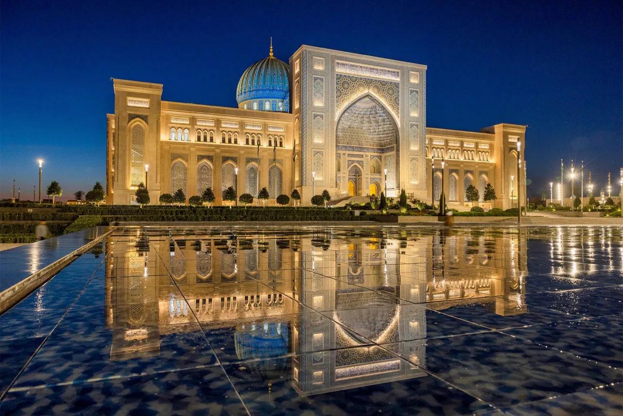 Tashkent: City Highlights Tour, TV Tower & Plov Tasting