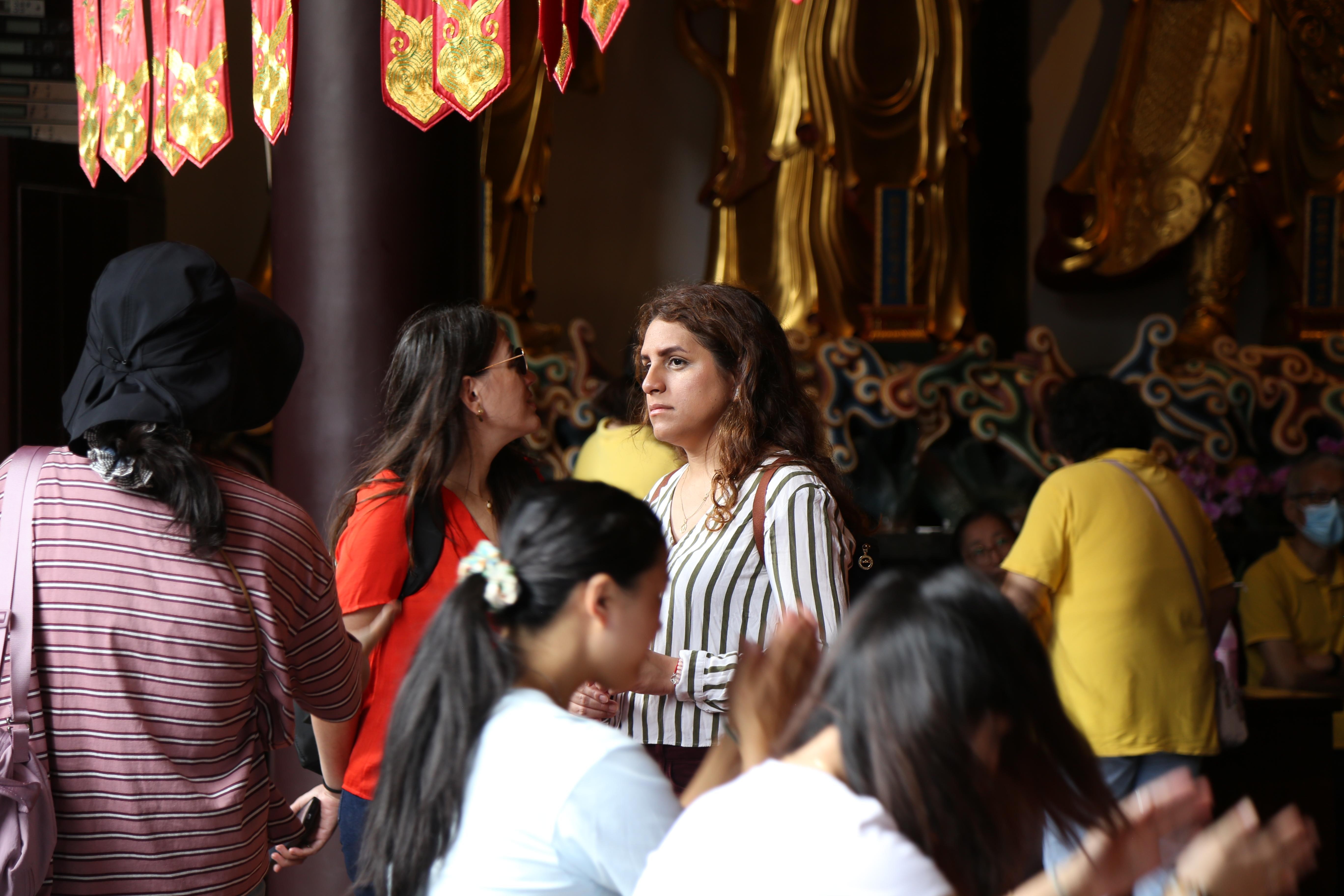 Shanghai: Day of Buddhism, Prayer & Creativity Experience 3