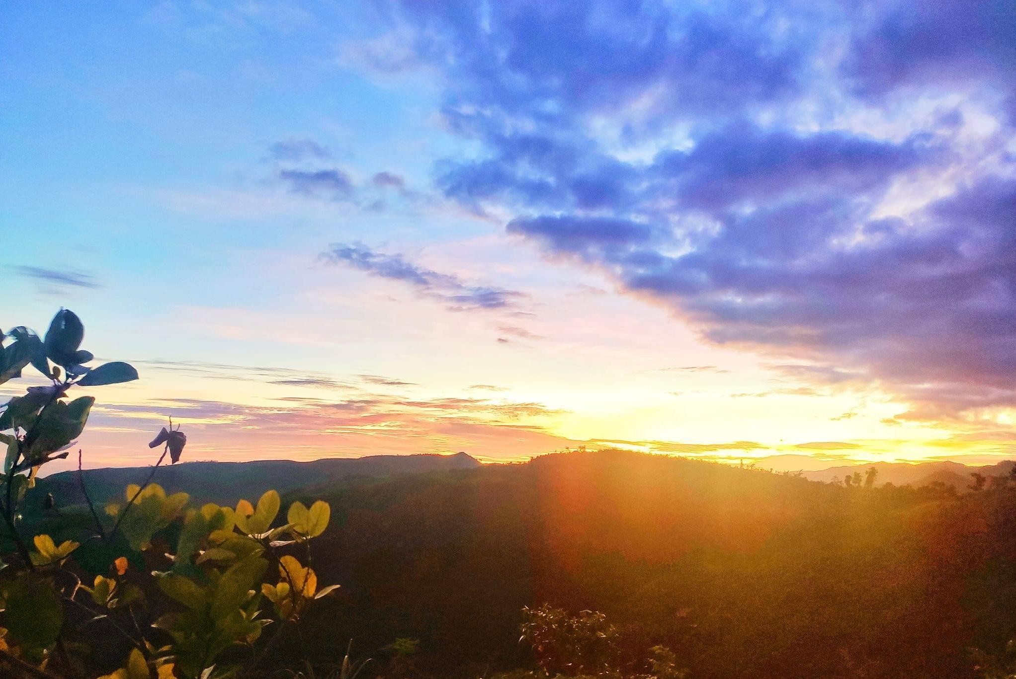 Trekking to see the beautiful view of Cebu City 2
