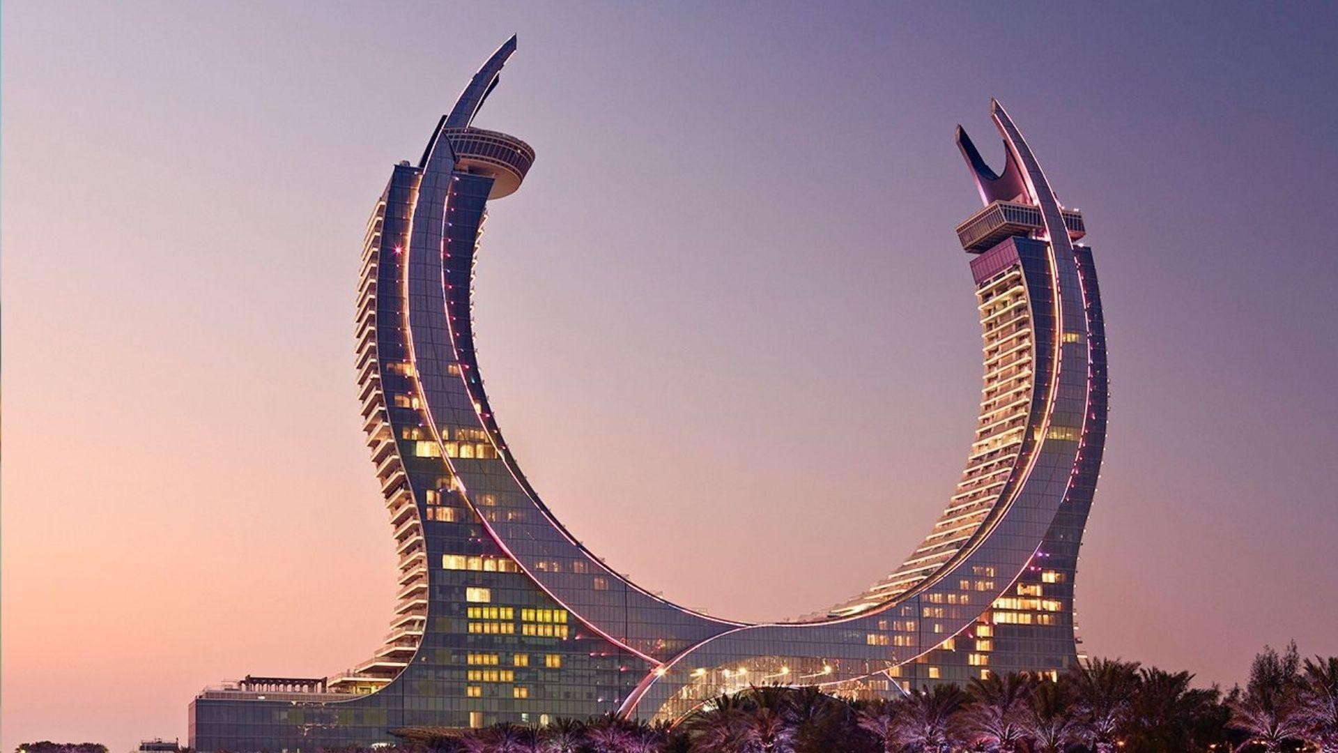 Doha: Guided City Tour with Airport and Hotel Pickup