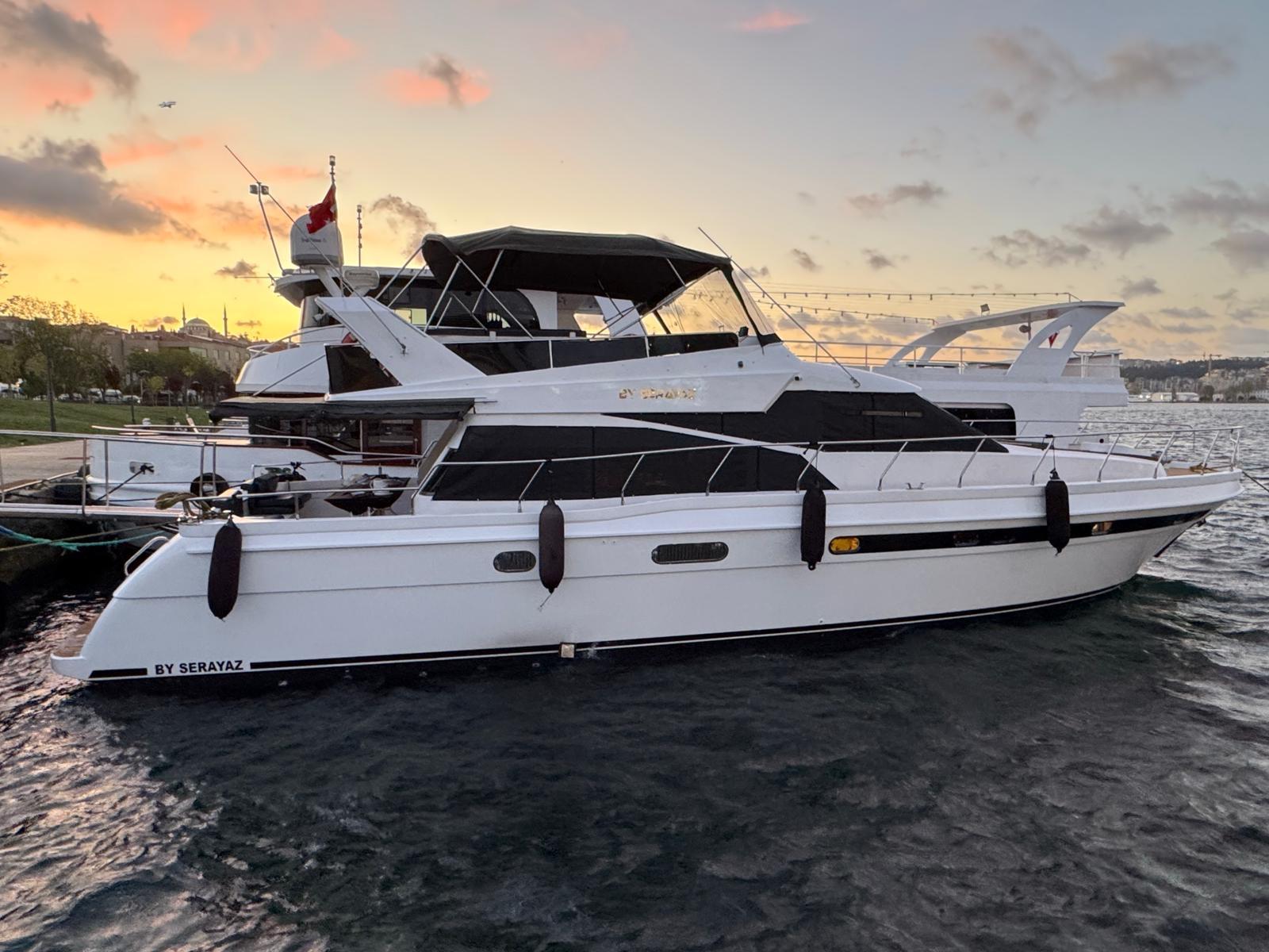 Istanbul: Private Bosphorus Tour on Luxury Yacht w/transfer 3