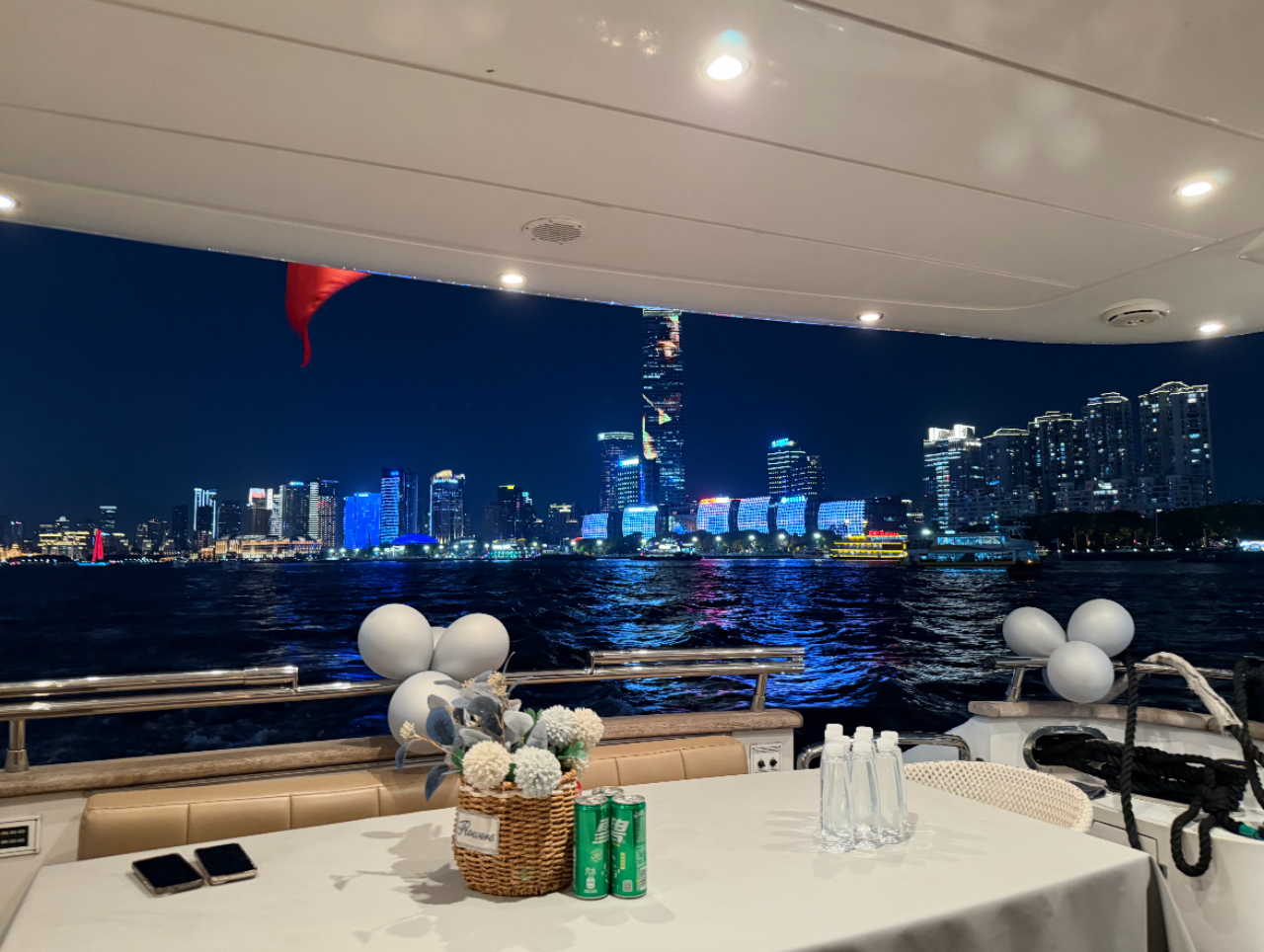 Shanghai Luxury Yacht Party with Karaoke 3
