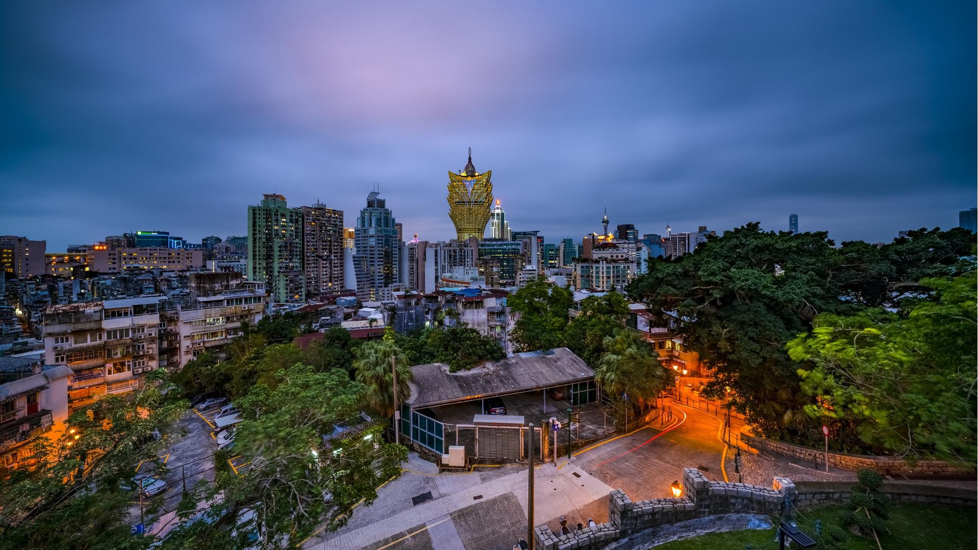 Hong Kong: 7-Day Greater Bay Area Tour with Meals