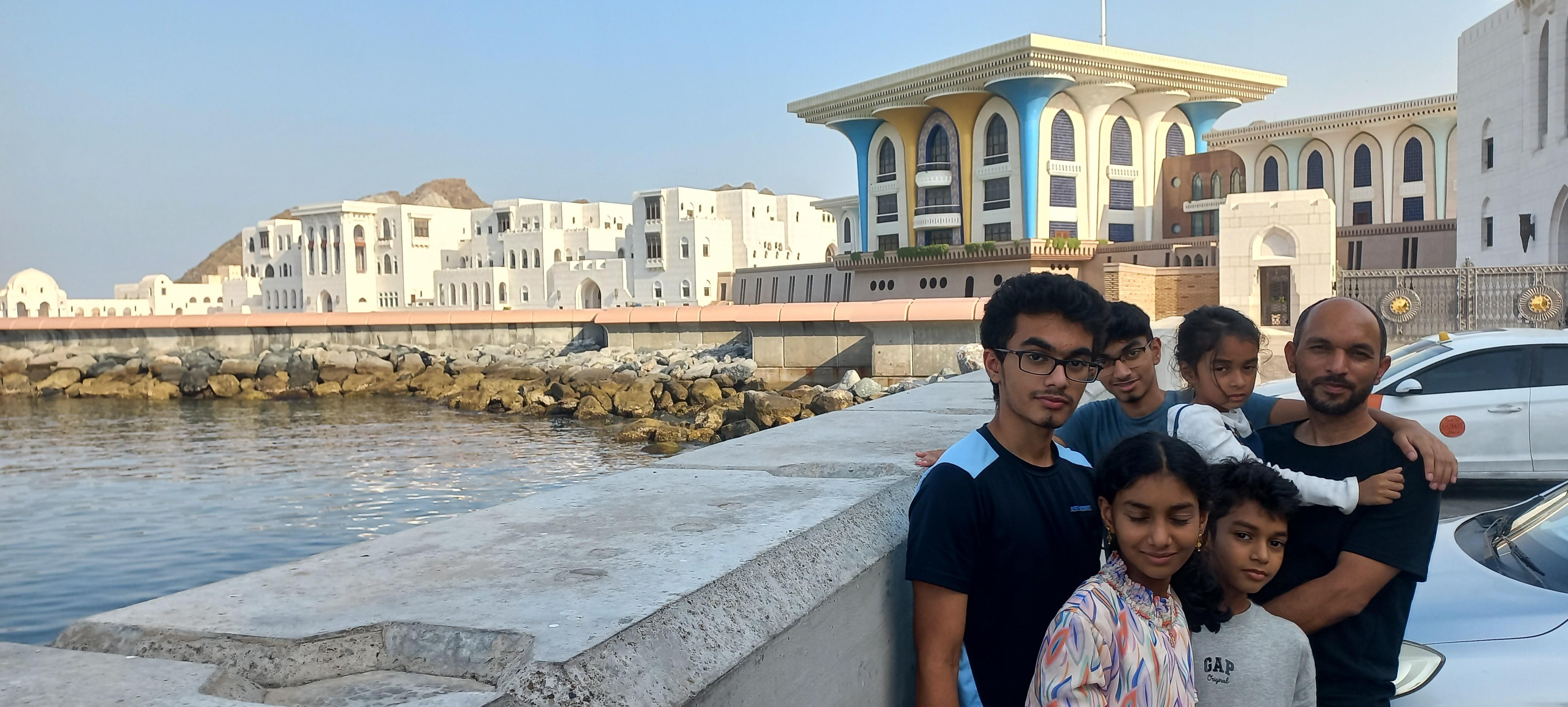 Muscat by Night Sightseeing Tour 3
