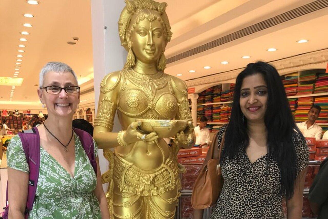 Jaipur Women's Shopping Tour: Markets, Crafts & Culture 2