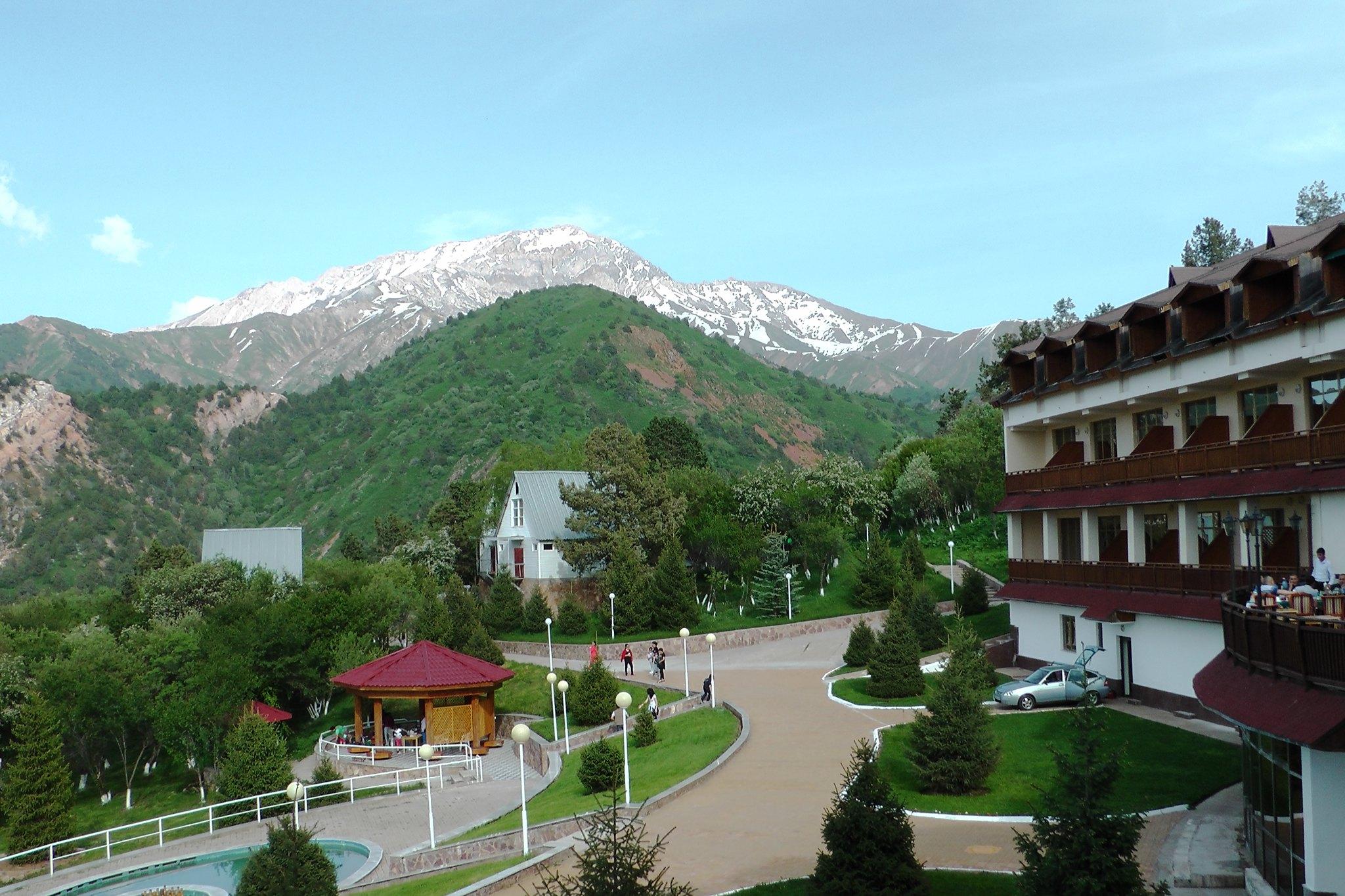 From Tashkent: Beldersay Mountain Hike with Picnic 2