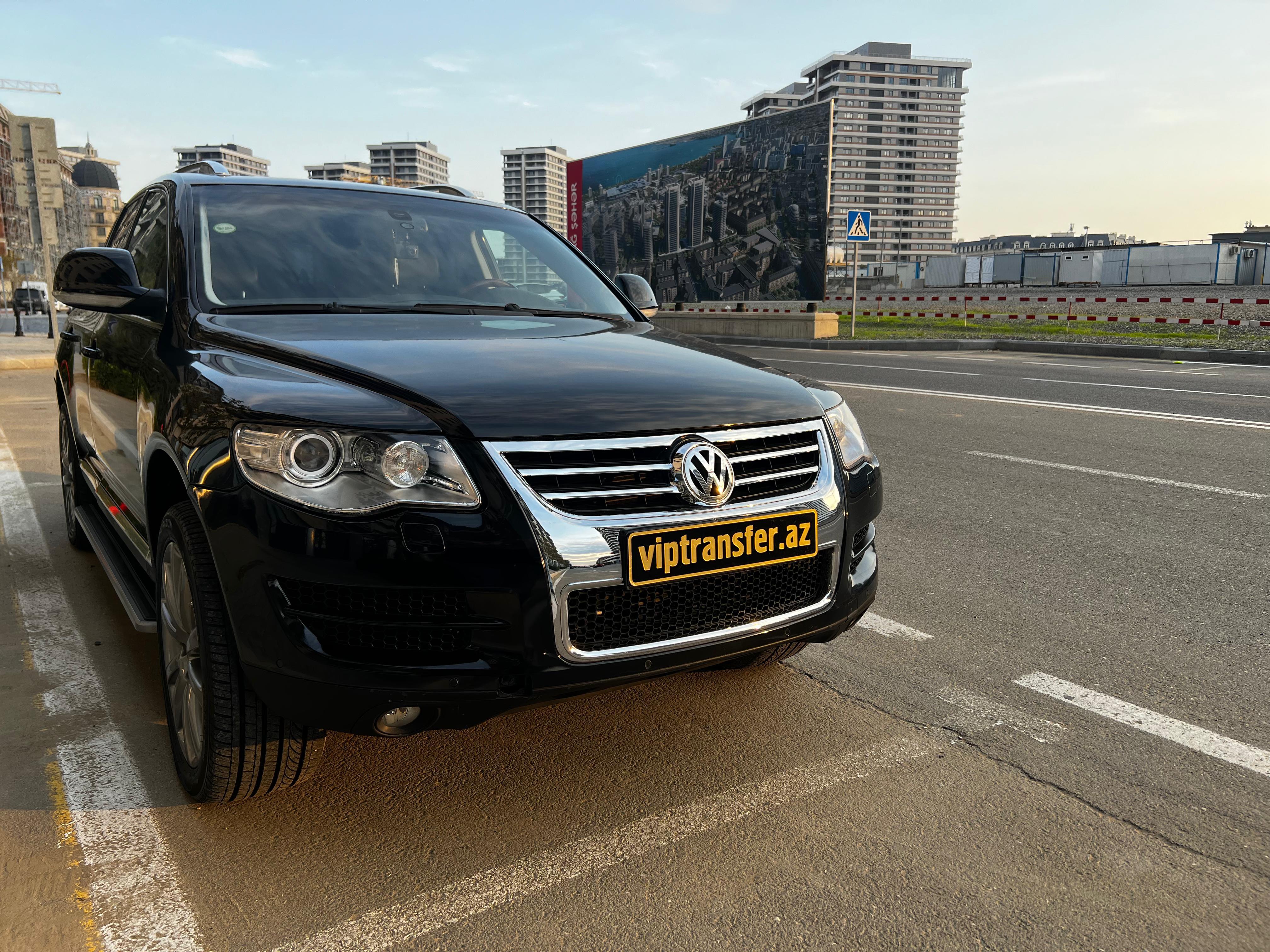 Baku: VIP Private Airport-to-Hotel Transfer Service 2