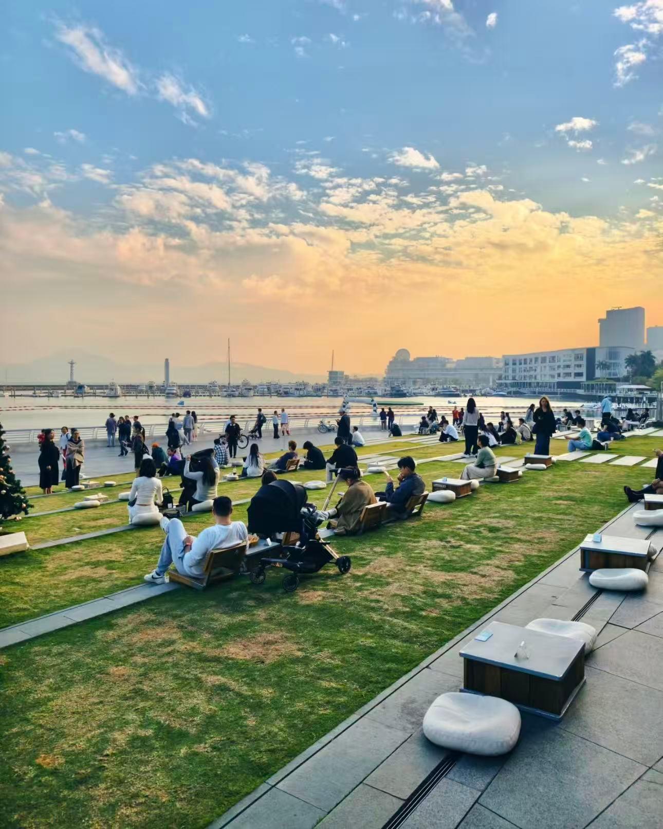 Shenzhen: Bay Park and Talent Park Guided Bike Tour 2