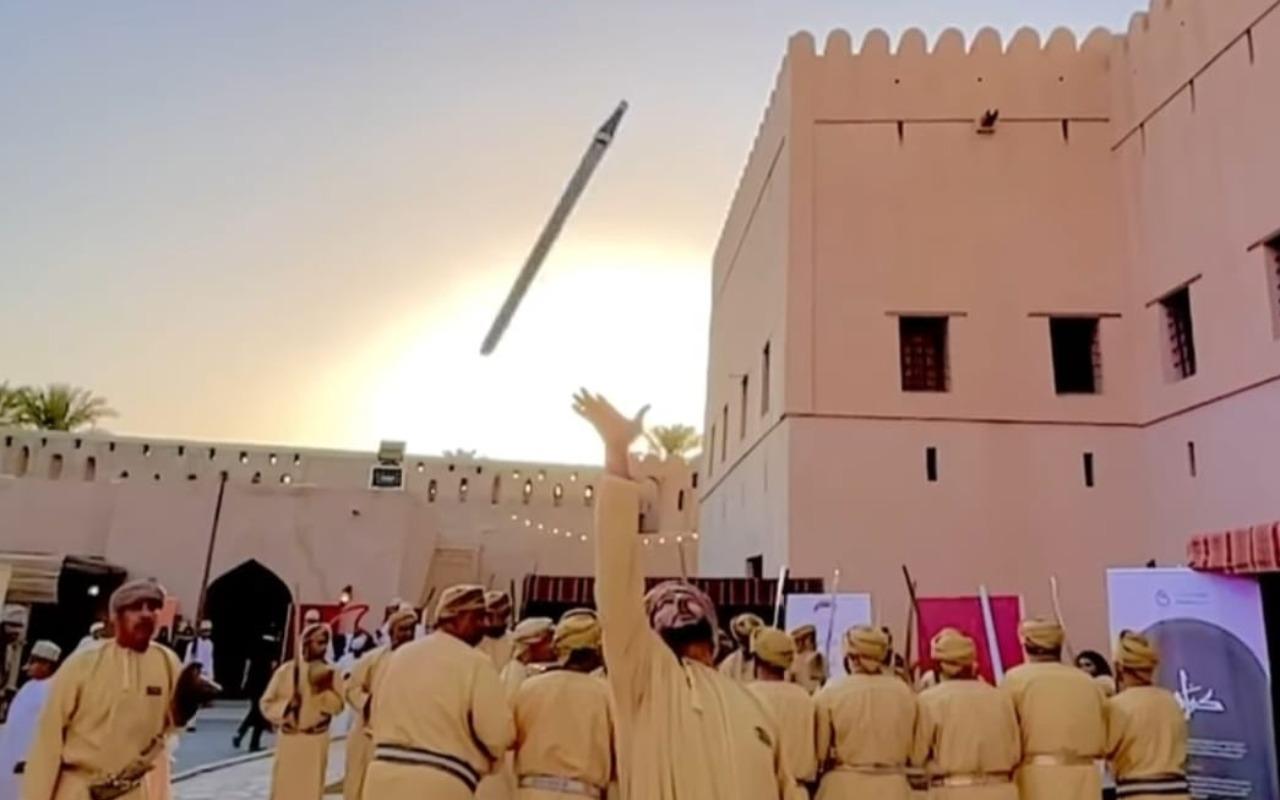 Muscat: 5-Day Oman Tour with Italian, German or French Guide 2