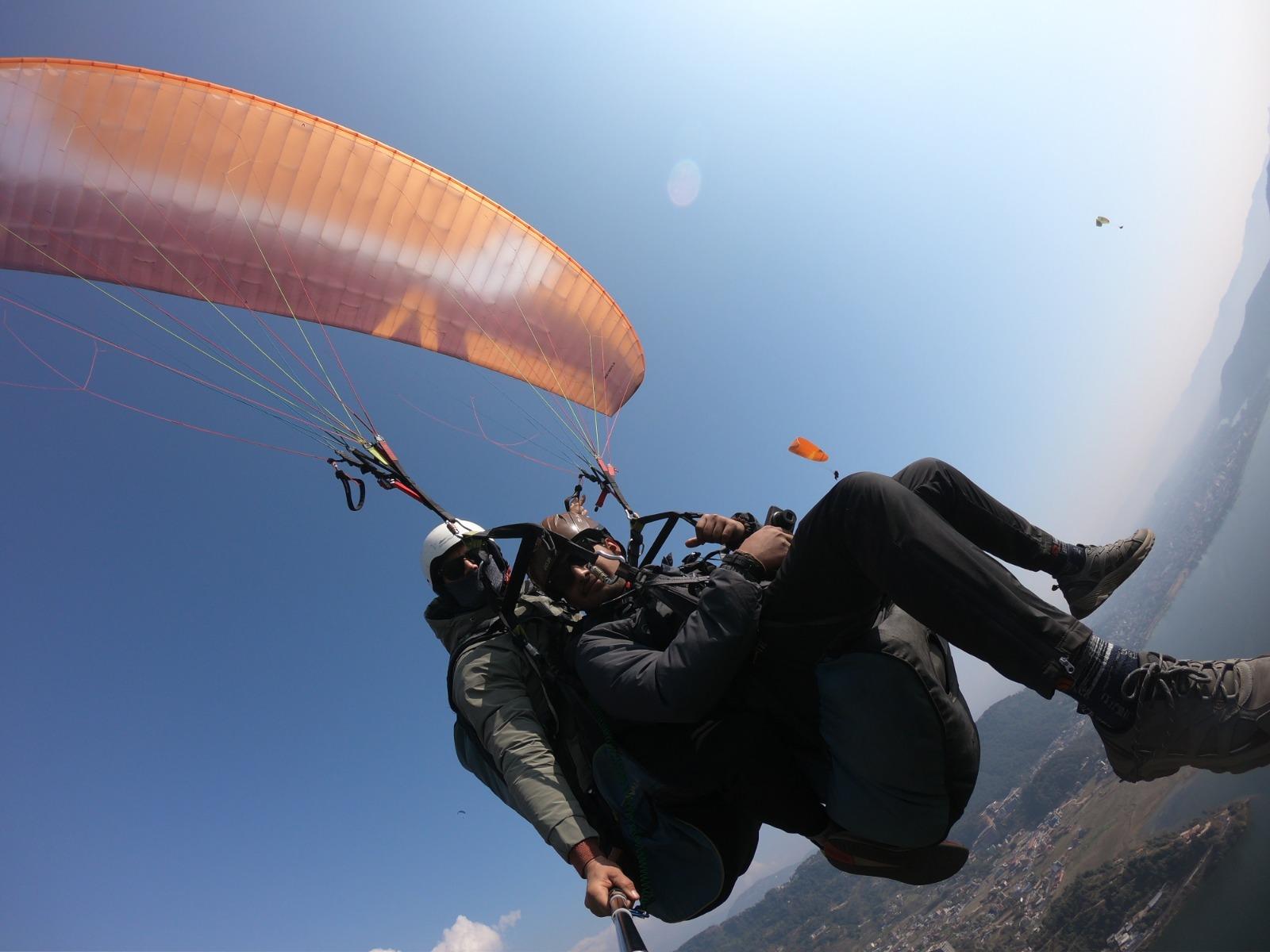 Paragliding at Pokhara 2