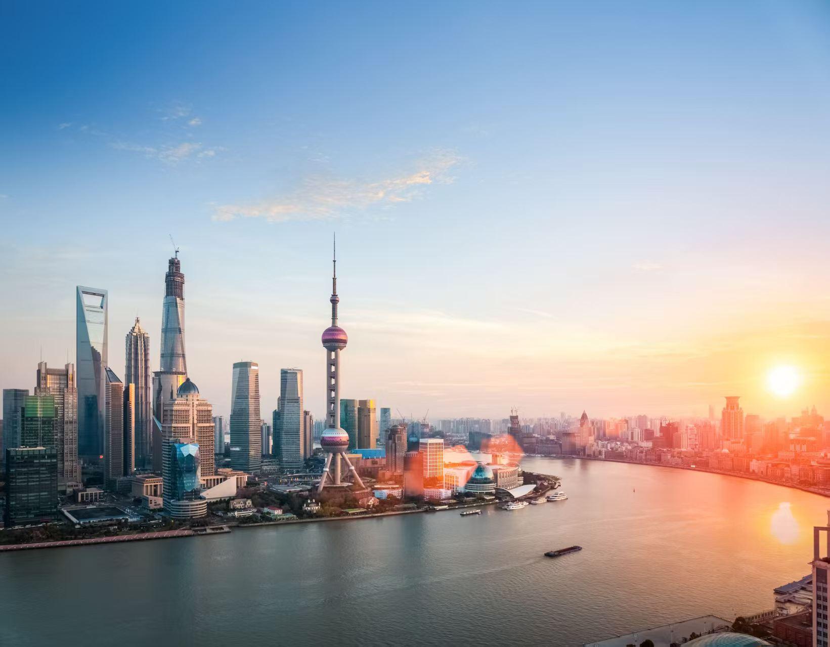 Shanghai:1-Day Tour + Vehicle + Foreign Language Guide 2