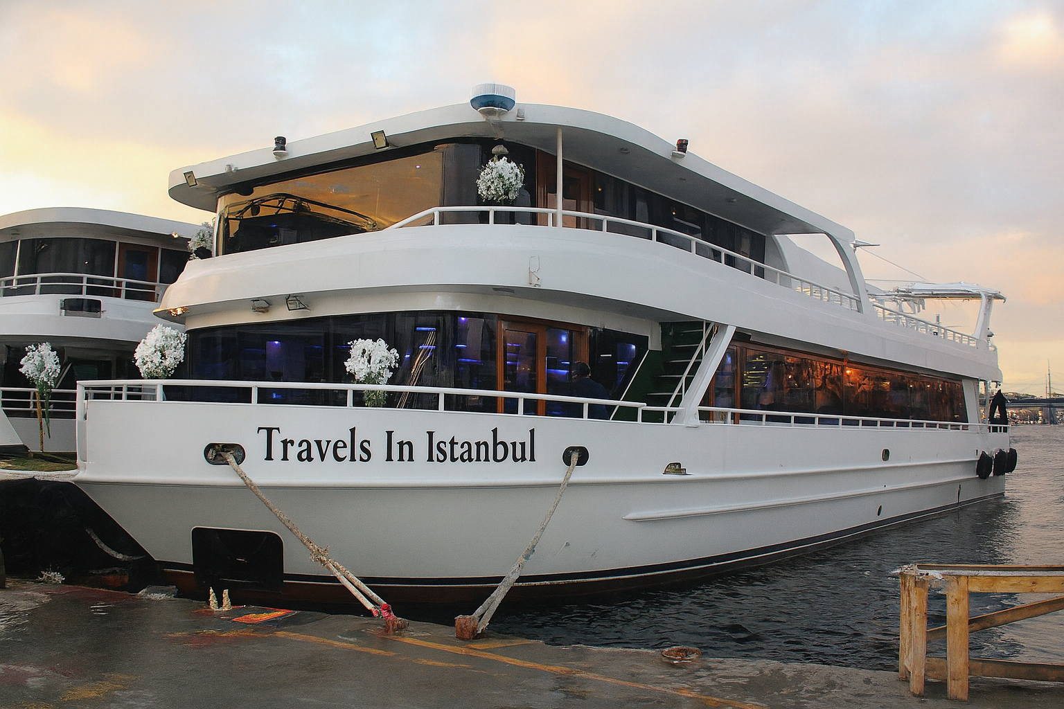 Istanbul: Explore 2 Continents of Bosphorus in One Day 2