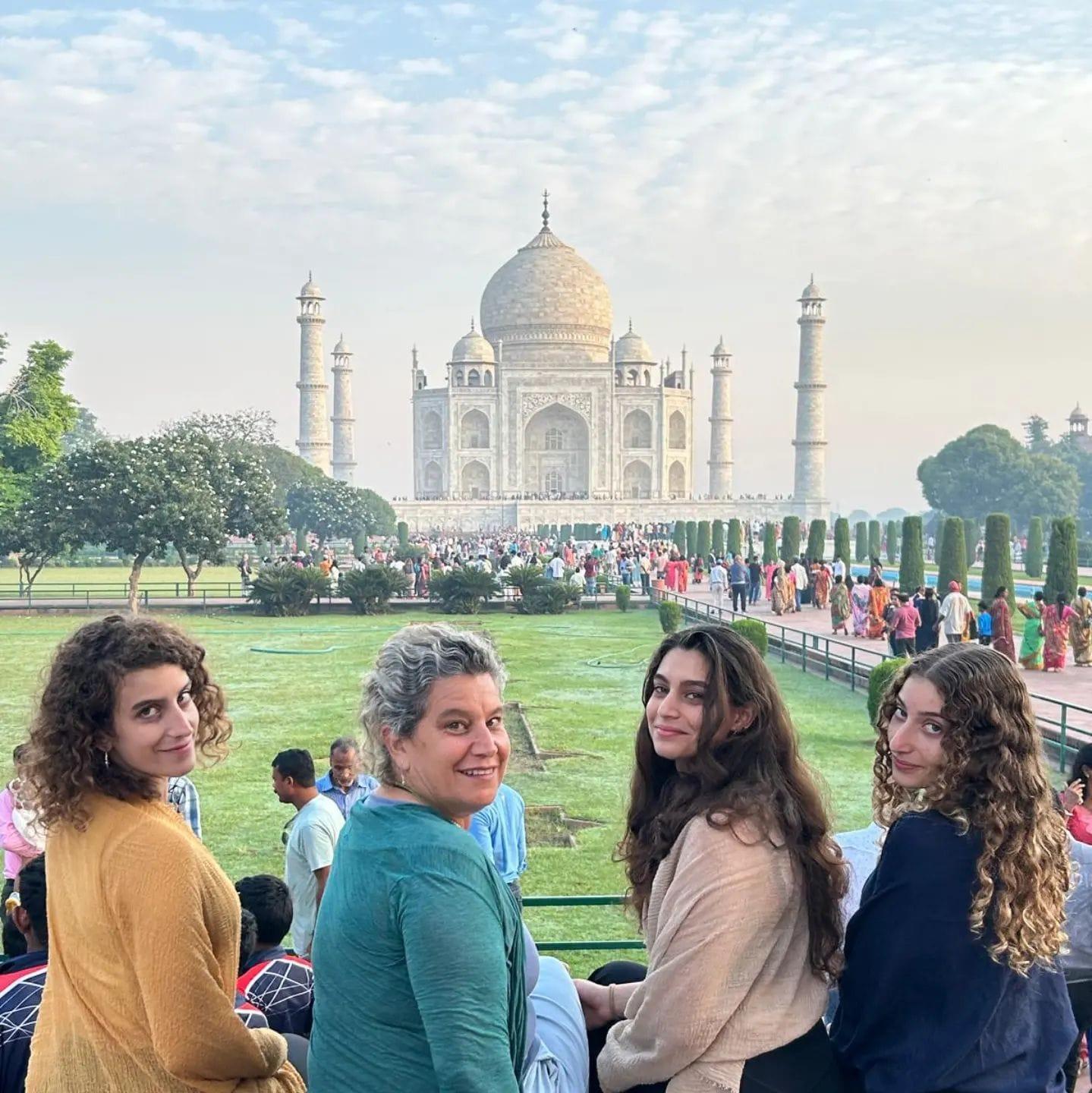 Taj Mahal with Professional Photoshoot Tour 2