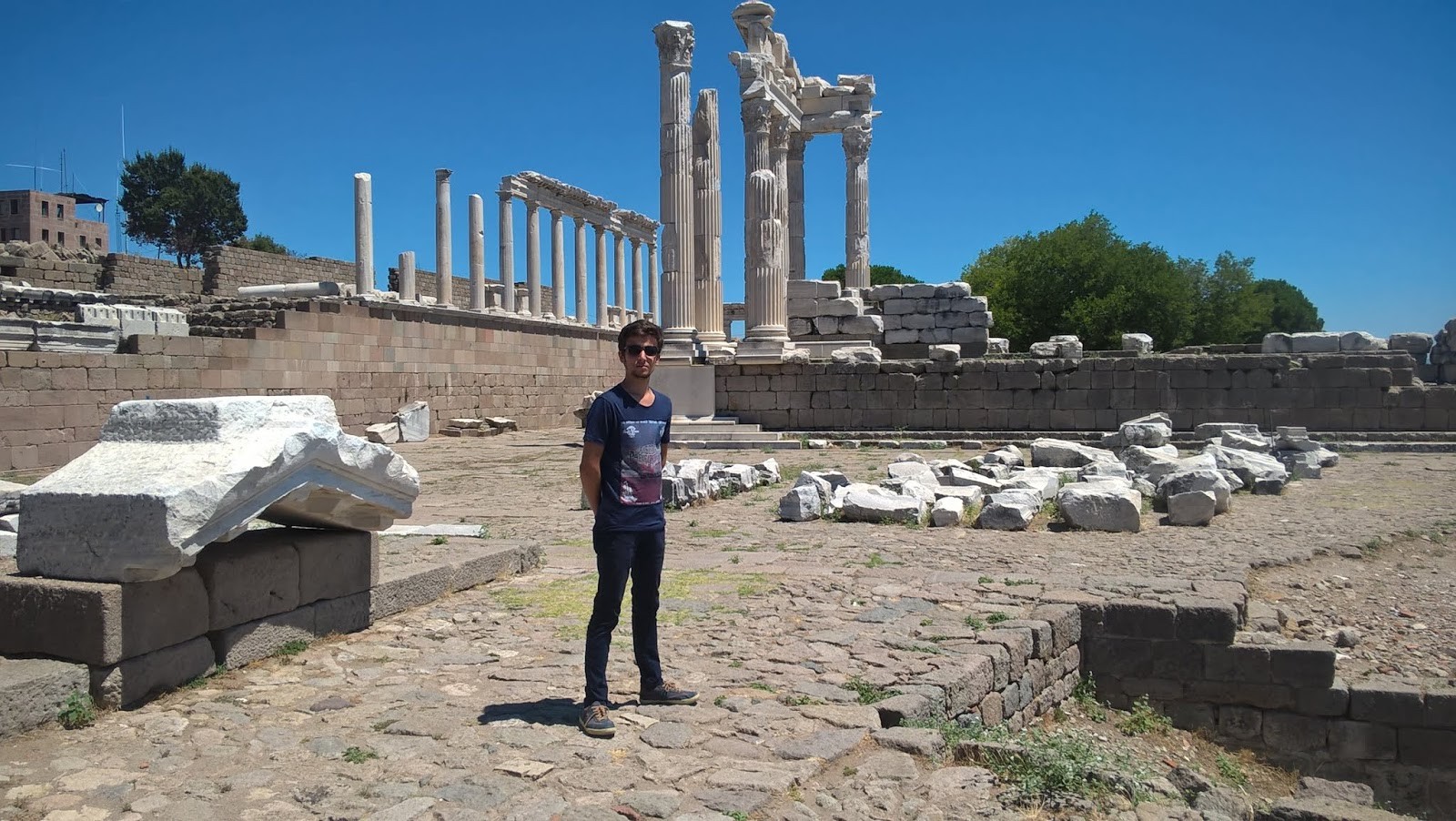 Private Pergamon Day Tour from Istanbul by Plane 2