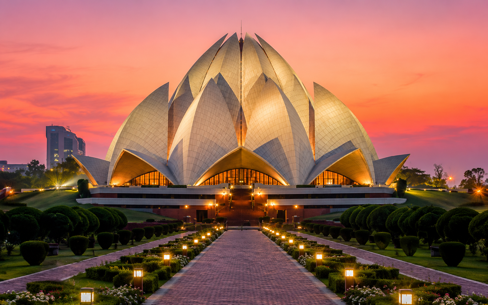 Delhi Temples Tour: 5-Hour Private Spiritual Experience