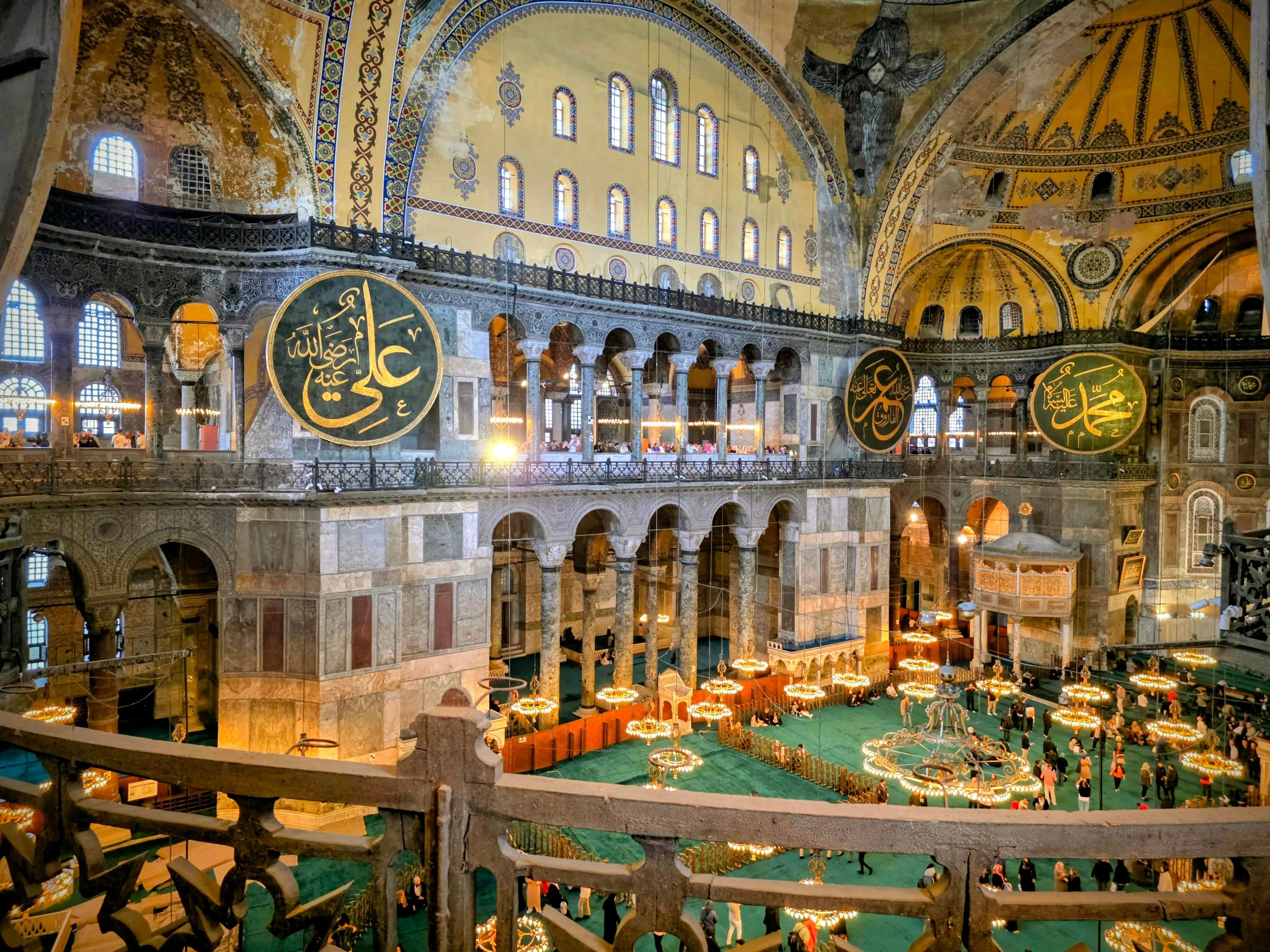 Istanbul: Hagia Sophia Guided Tour with Skip-the-Line Entry 2