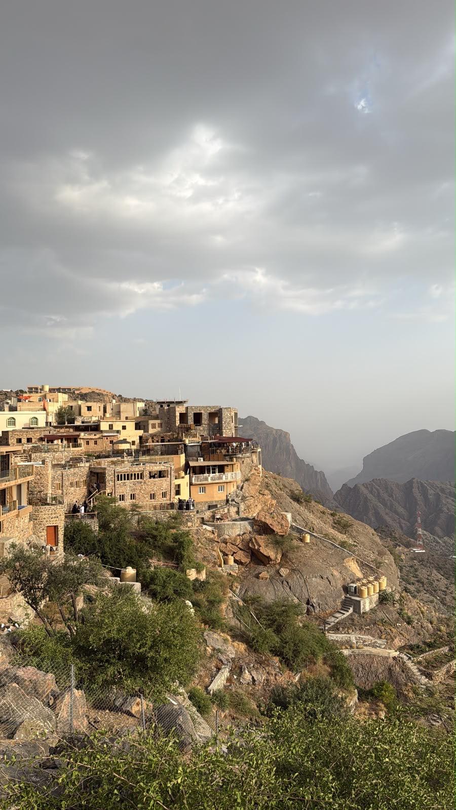 Private Tour: Nizwa, Al Hamra & Jabal Haat Sunset