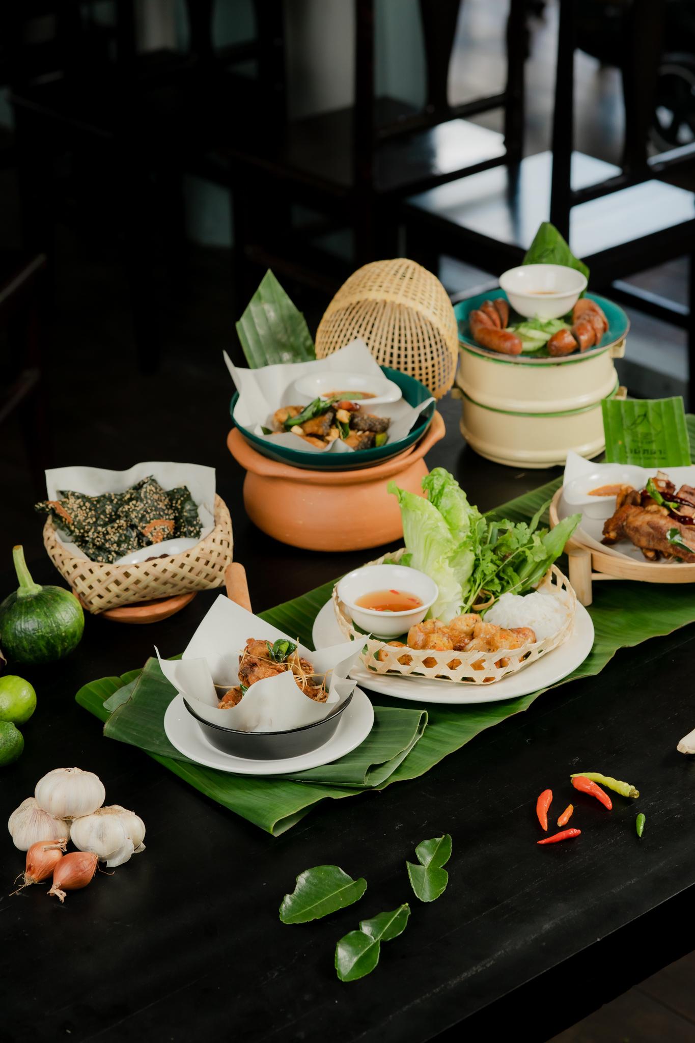 Vientiane Private Food Tour & Traditional Dance Show 3