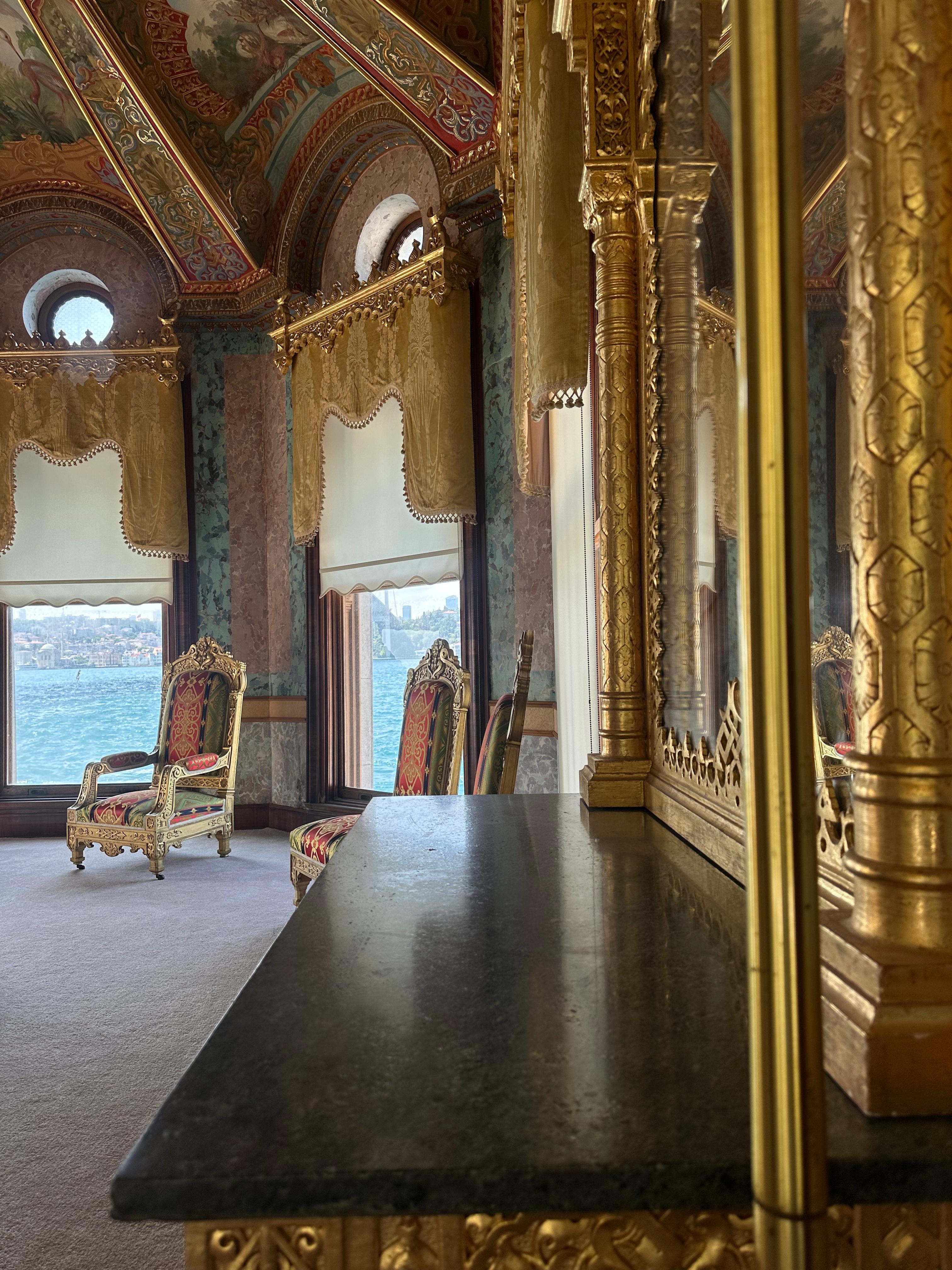 Istanbul: Explore 2 Continents of Bosphorus in One Day