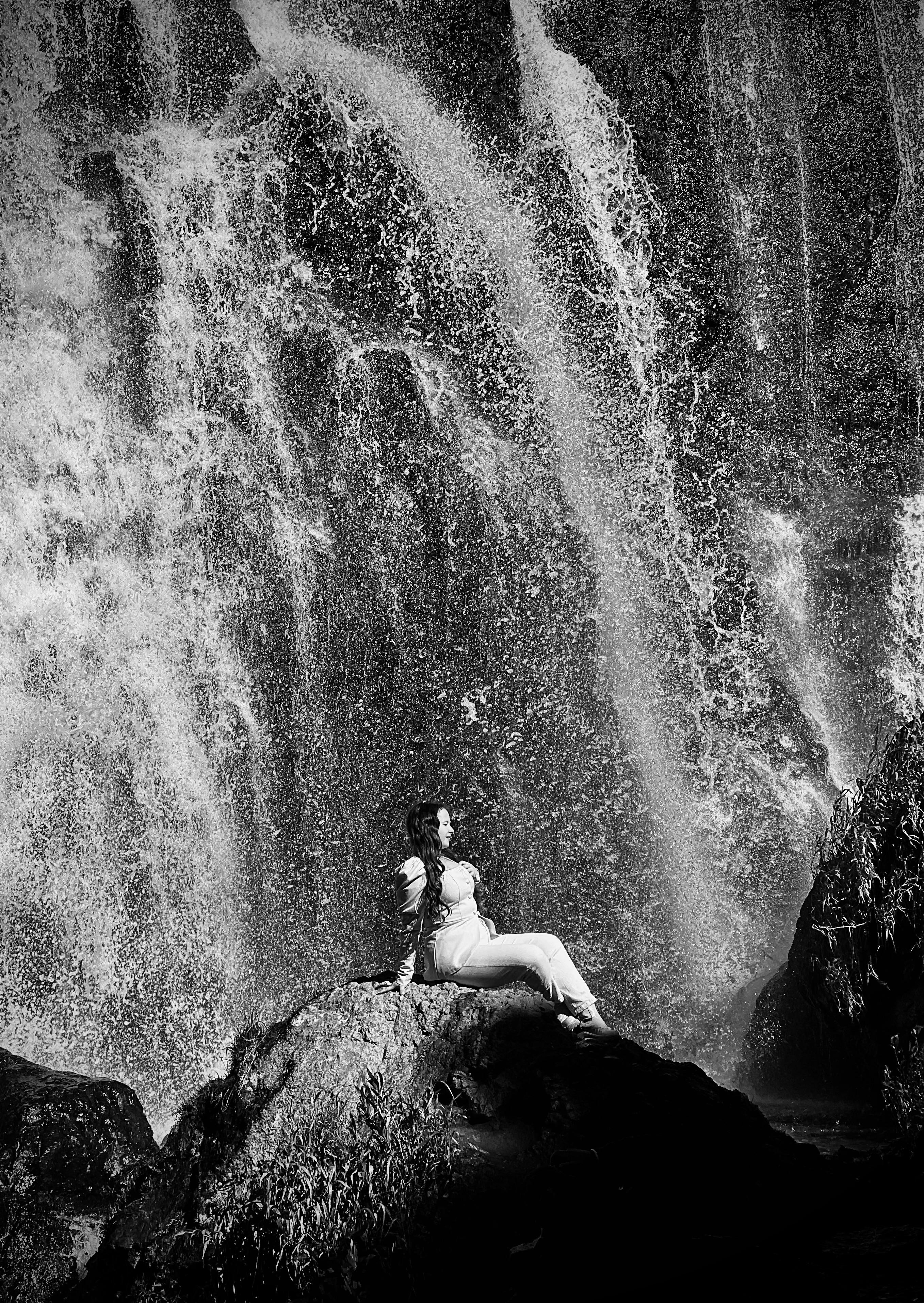 Yerevan: 2-Day Waterfalls and Nature Tour