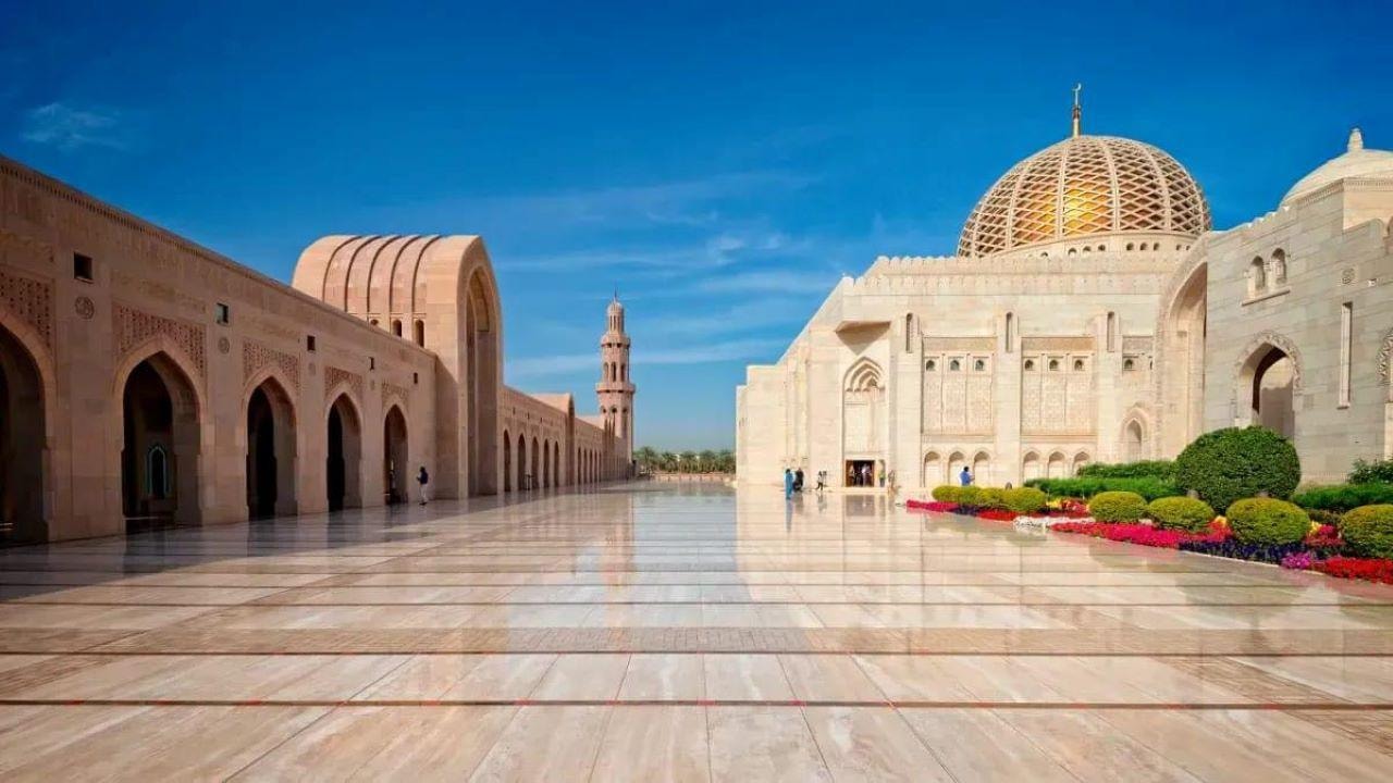 Private Half-Day Muscat City Tour 2