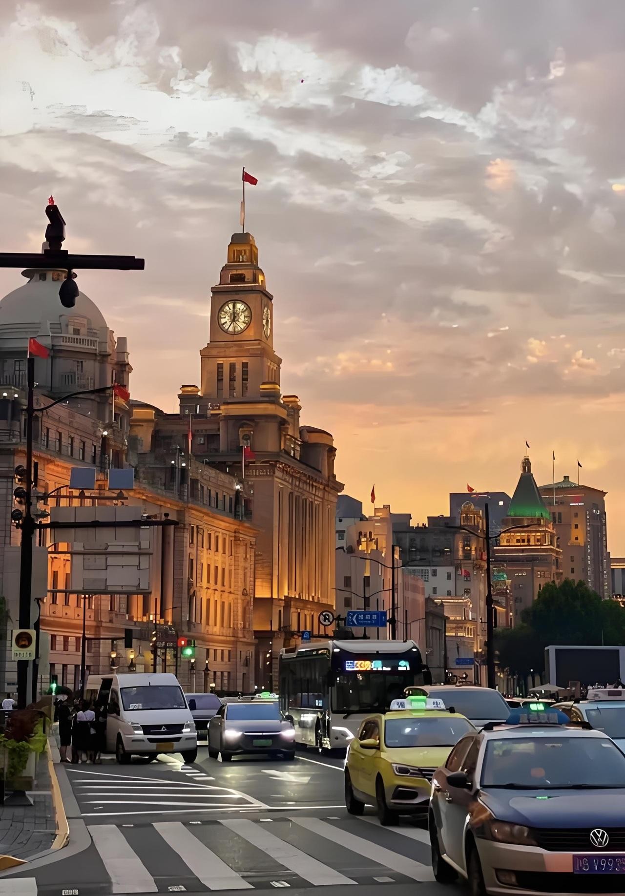 Shanghai: Full-Day Customized Tour with Private Transfer. 3