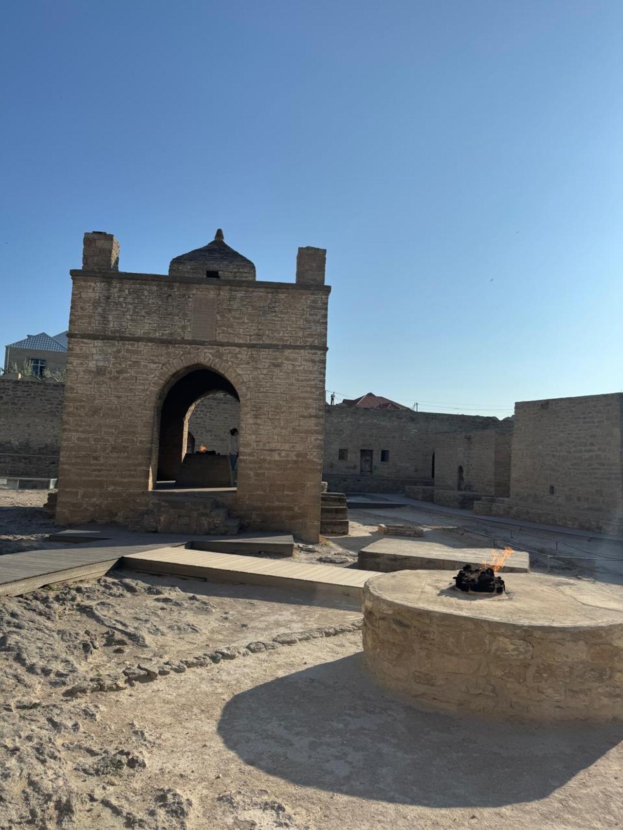 Land of Fire and Energy: Ateshgah, Yanardag and I LOVE BAKU Photo Experience 3