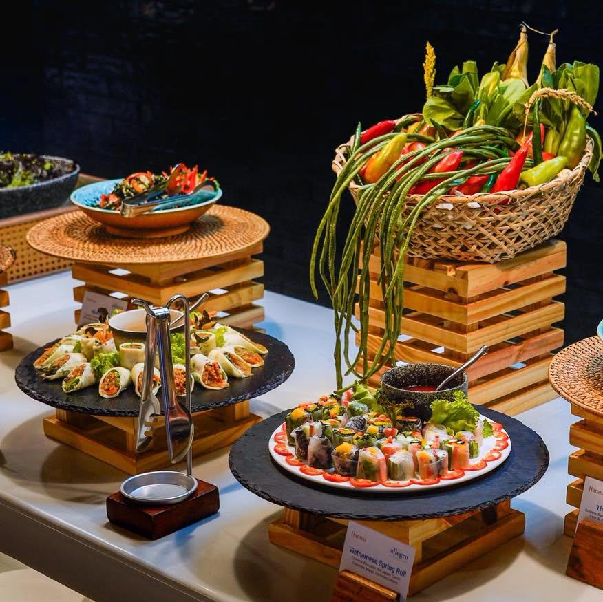 Cebu: Bluewater Beach Resort's Buffet 2
