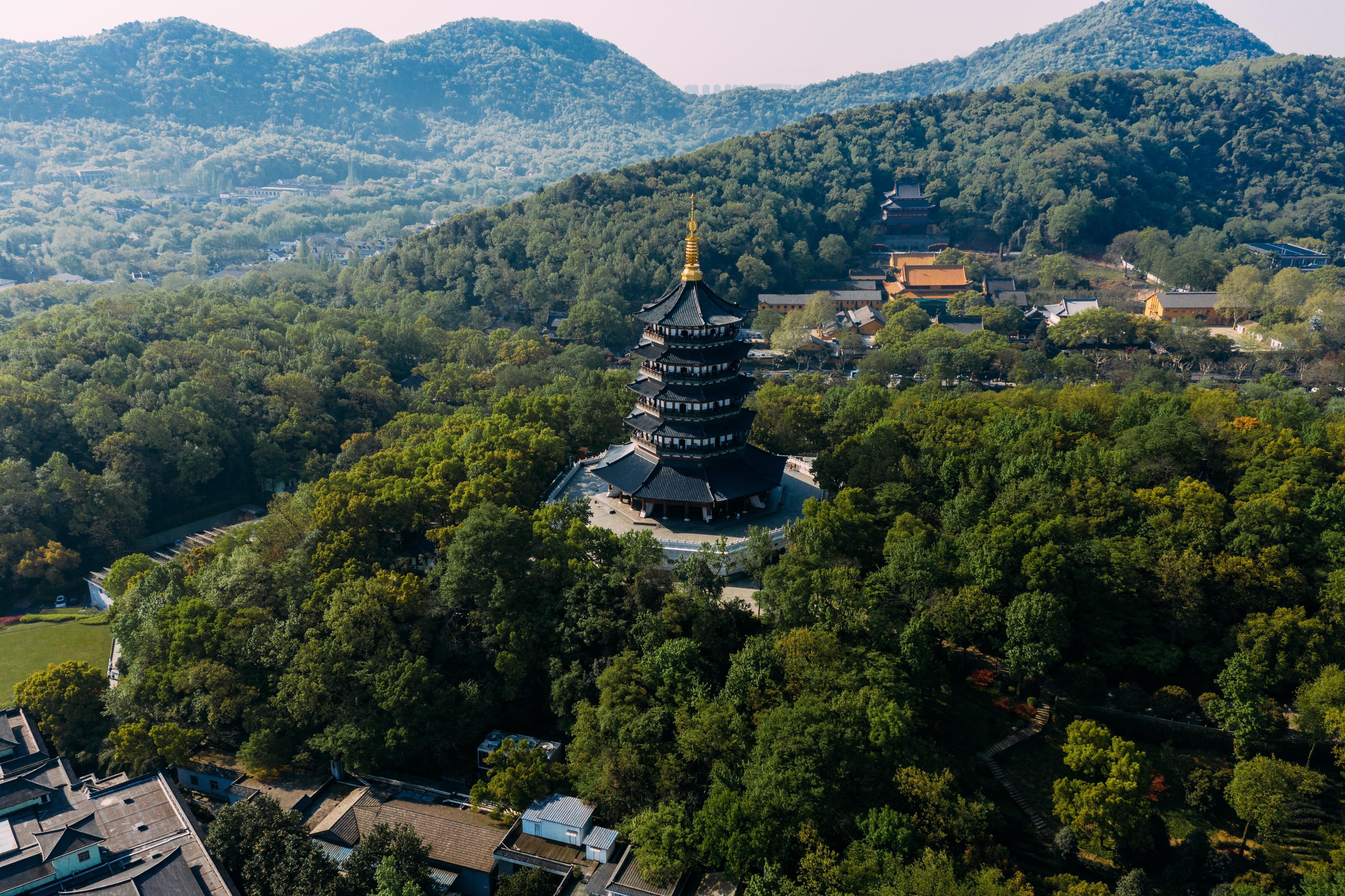 From Shanghai: Hangzhou Private Day Tour by Bullet Train 3