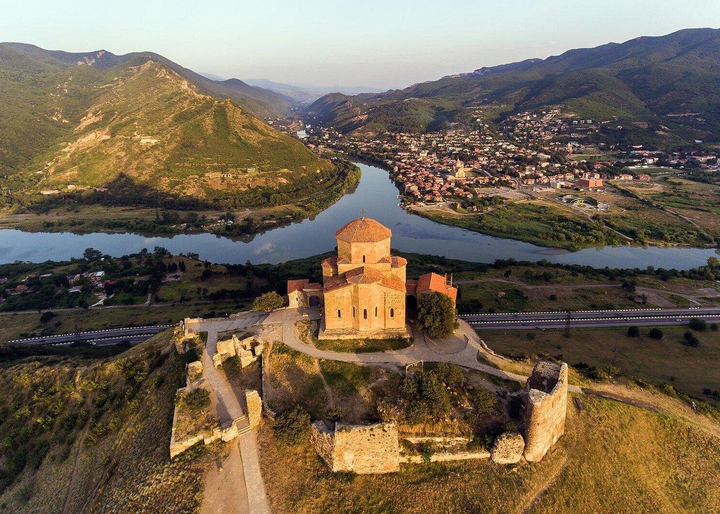 Tbilisi: 2-Day City and Mtskheta Tour with Cable Car 2