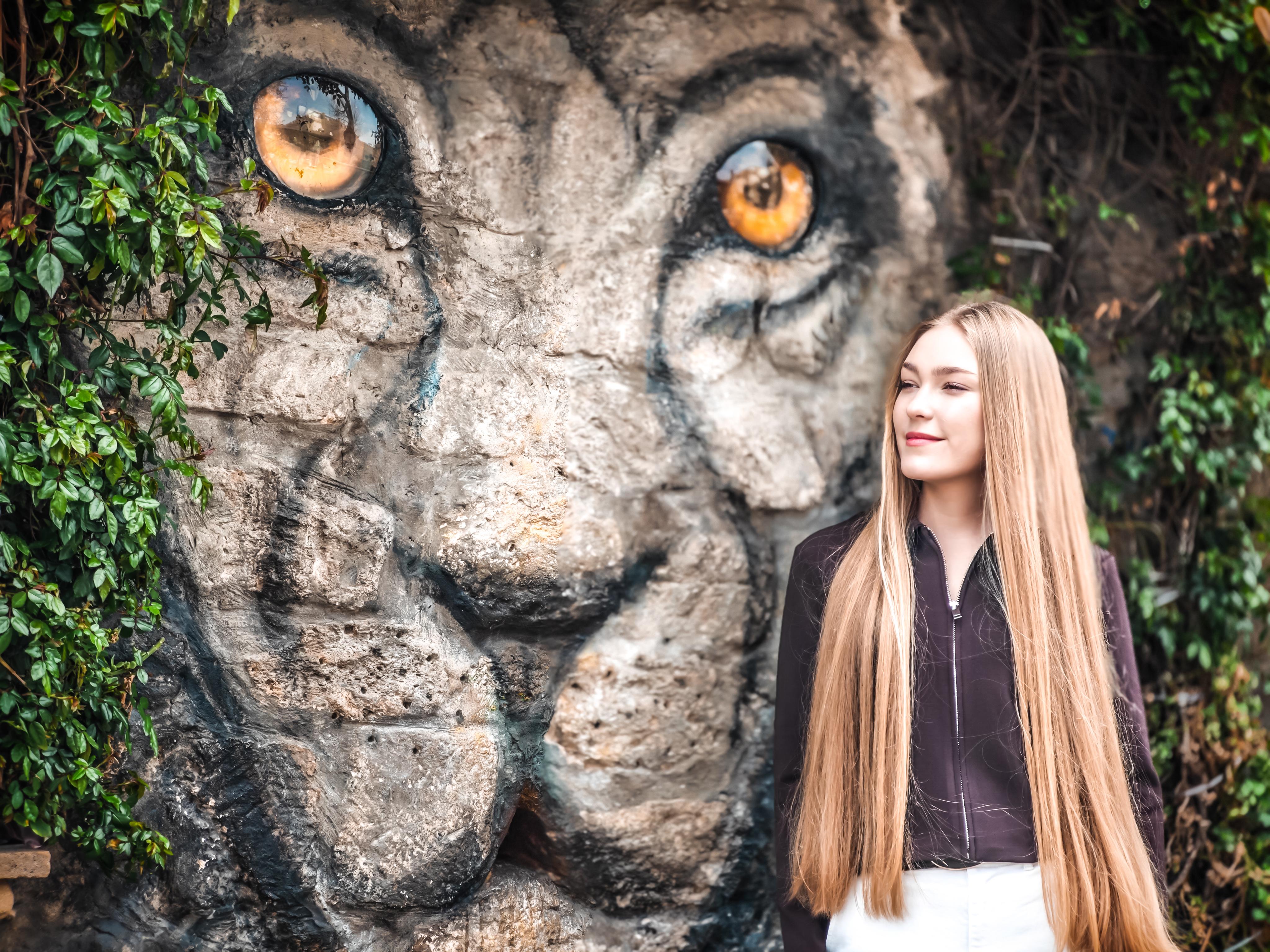 Baku: private Old Town & Oil era Heritage Walk & Photoshoot 2