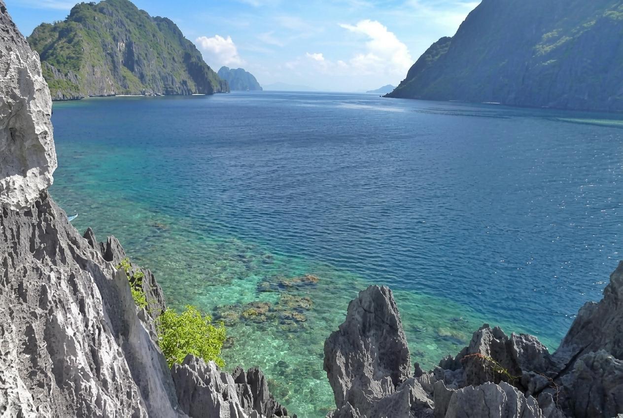 Joining El Nido Tour C with Picnic Lunch and Mask & Snorkel