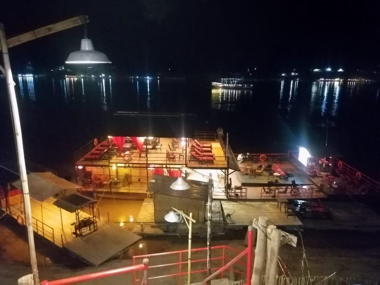 Luang Prabang: Mekong Sunset Cruise & Lao Tasting Dinner 2