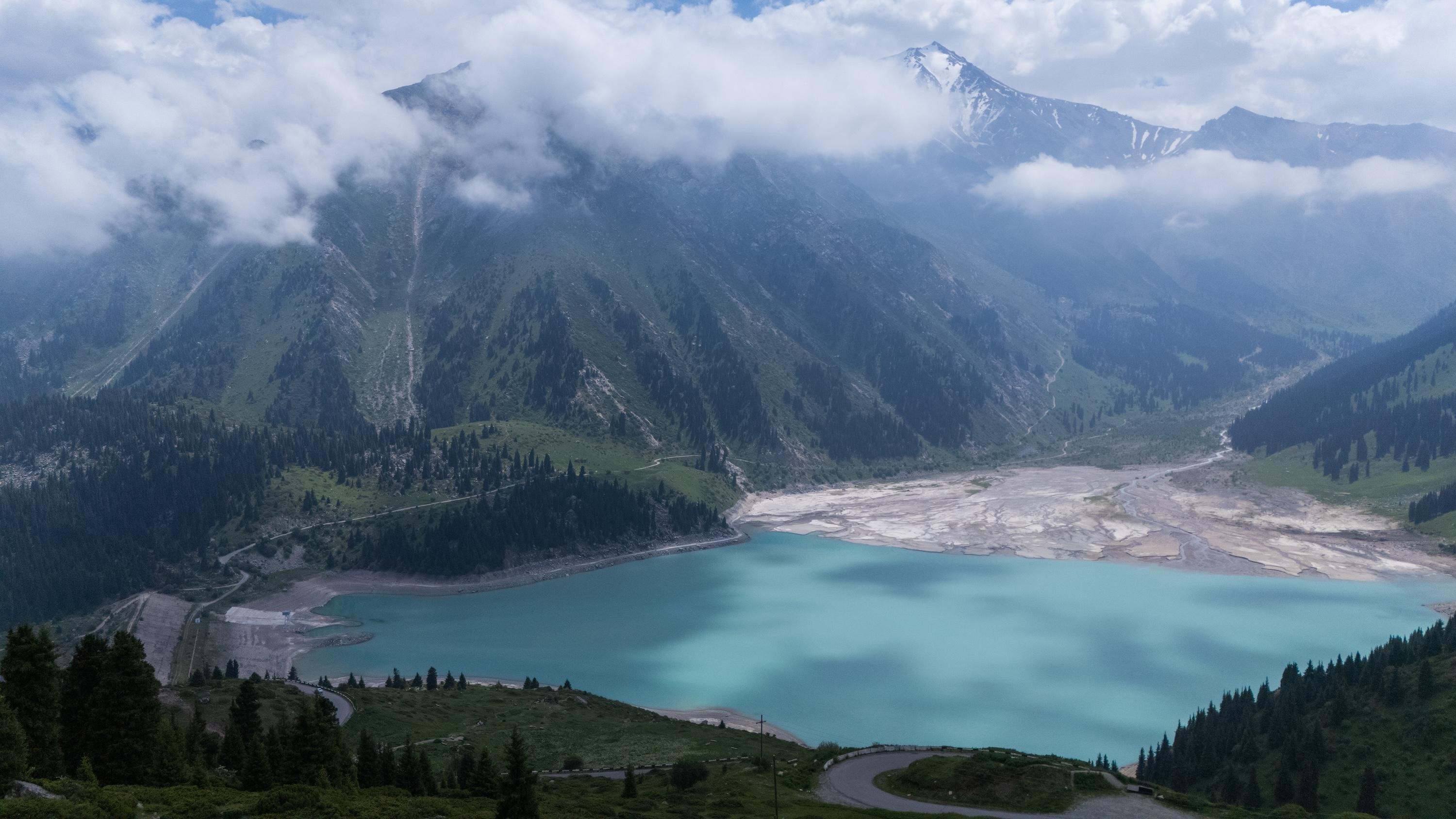 Big Almaty Lake, Ayusai Waterfall & Falcon Farm Experience 3