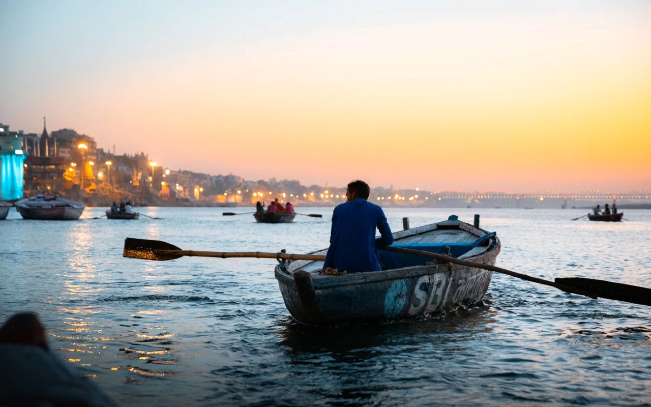 From Delhi : One Day Sightseeing Tour Varanas 2