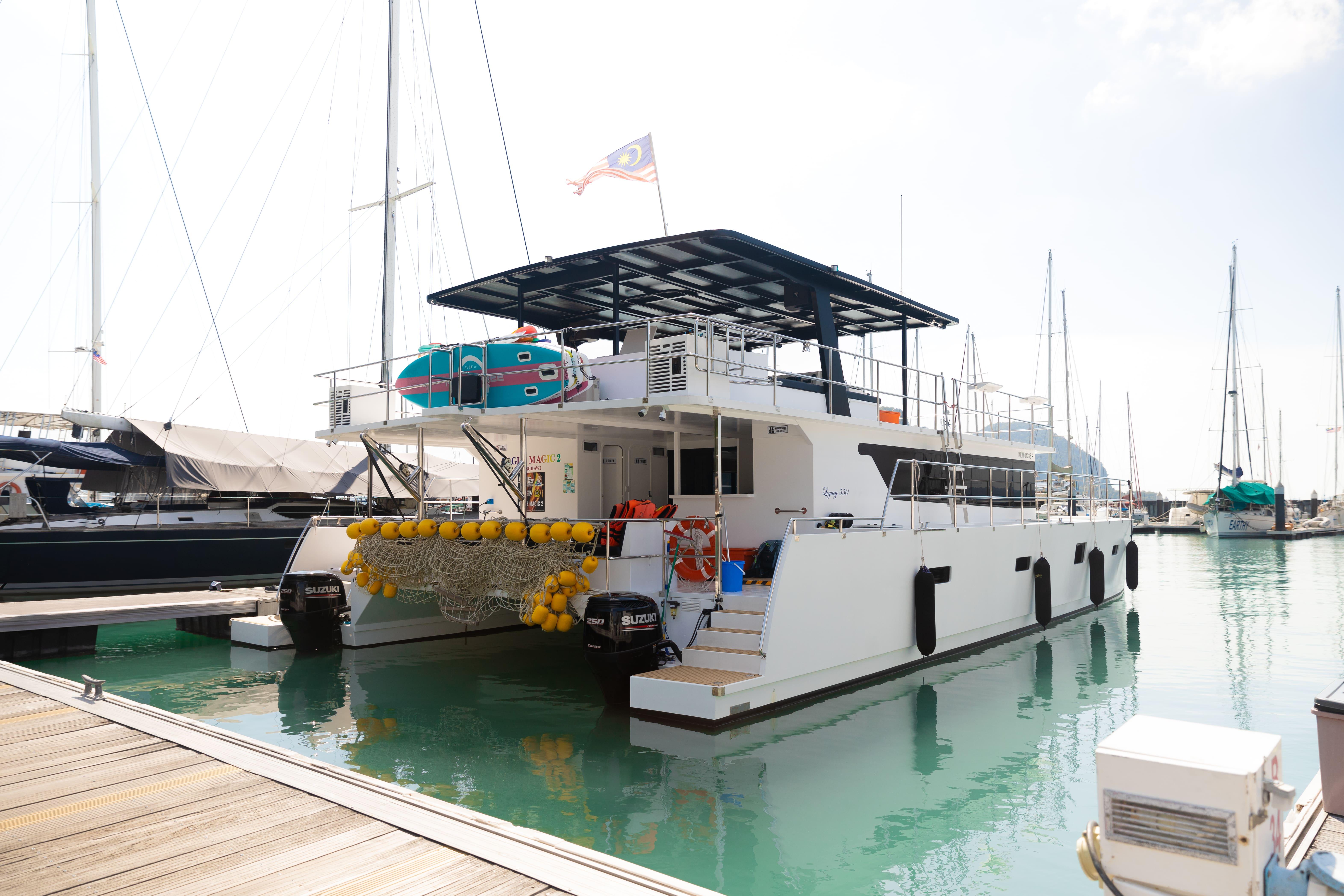 Langkawi Sunset Cruise: Standard with Dinner & Open Bar 3