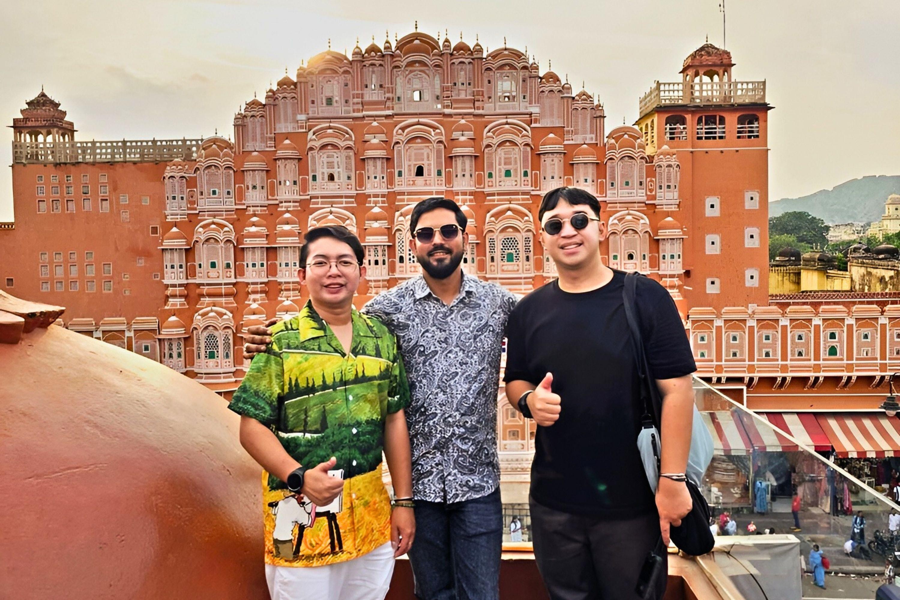 Jaipur: Private Jaipur Guided Full or Half Day Tour by Car