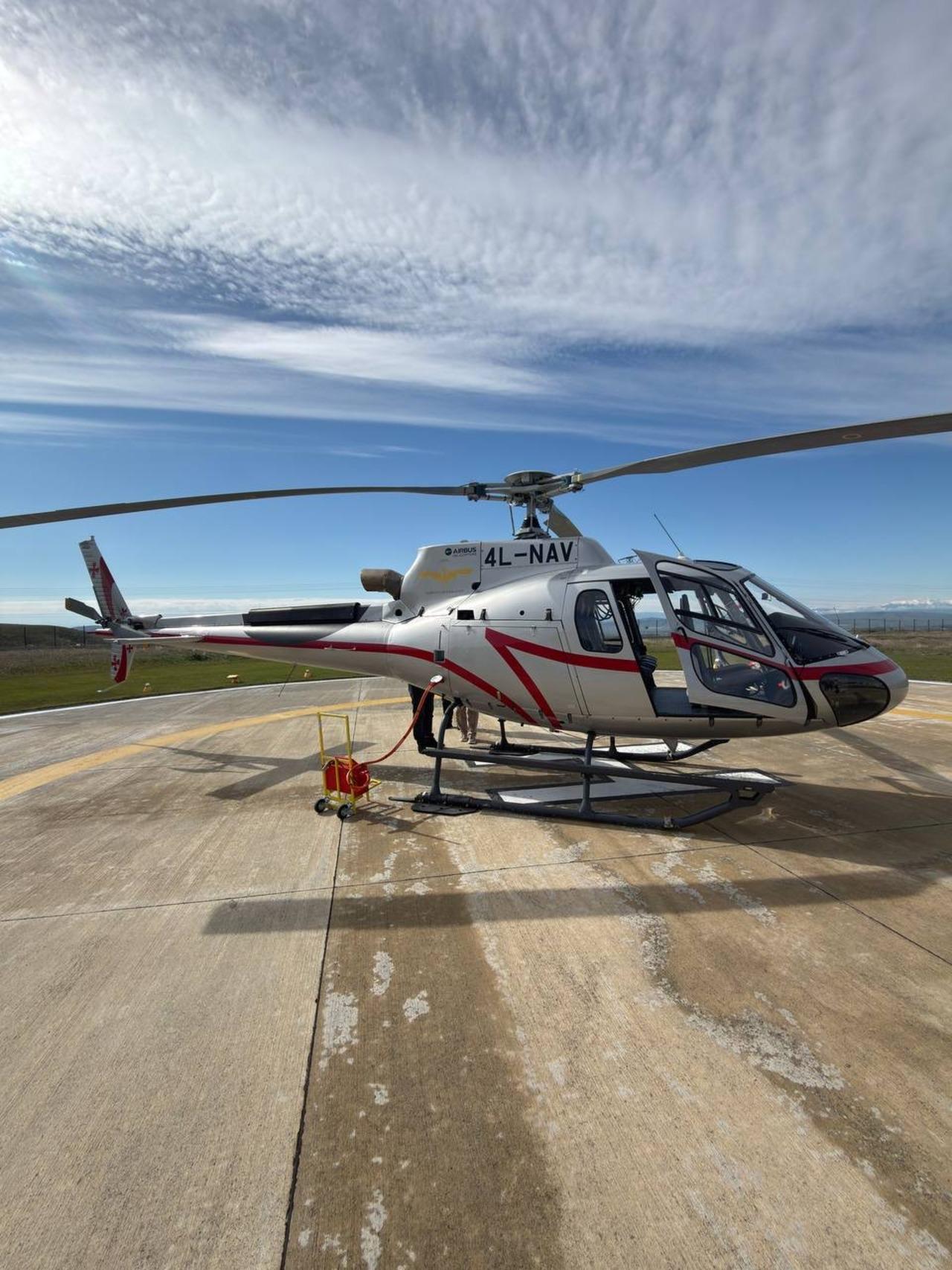Tbilisi: Kazbegi Helicopter Tour with Buggy Ride