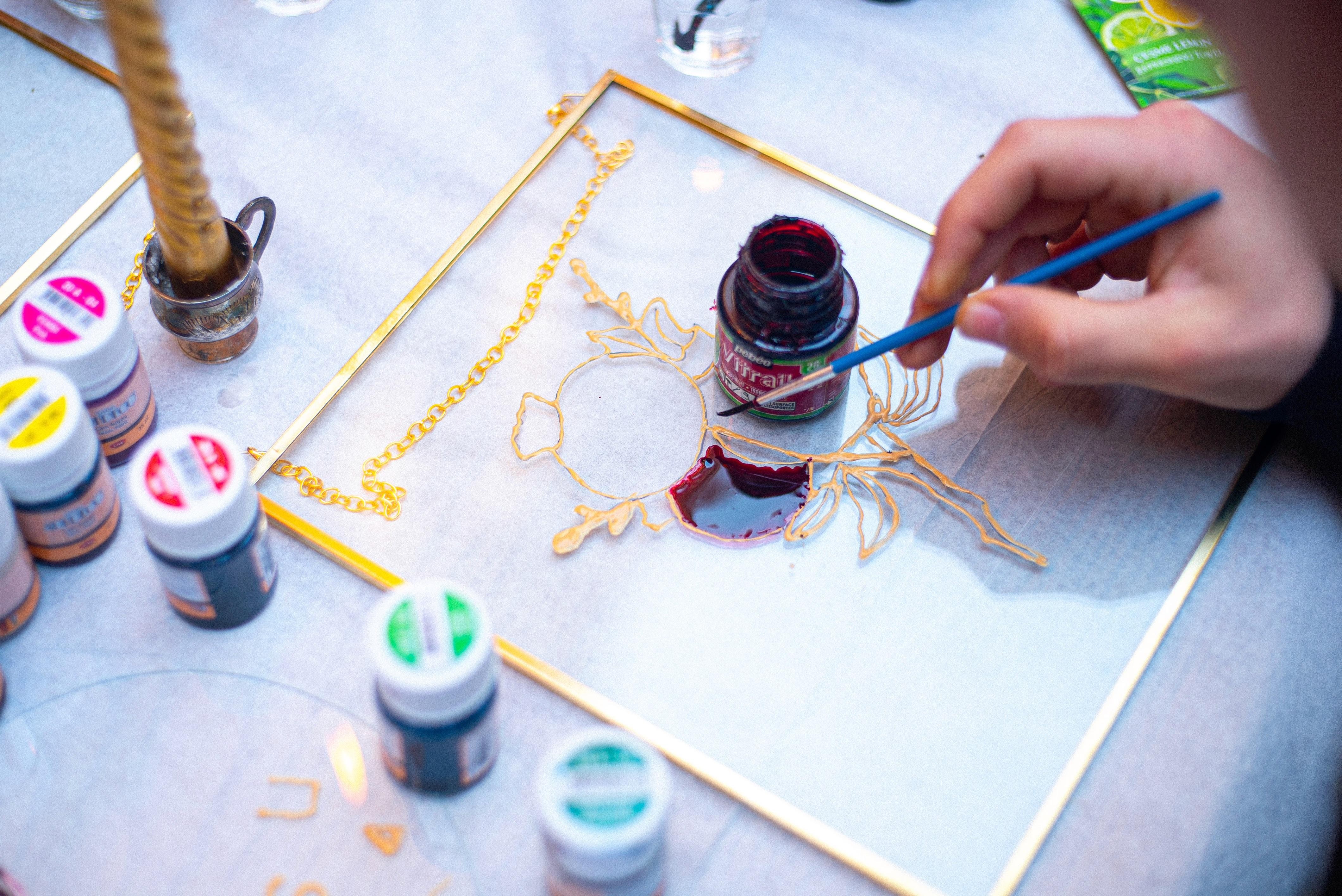 Istanbul: Traditional Stained Glass Painting Workshop 2