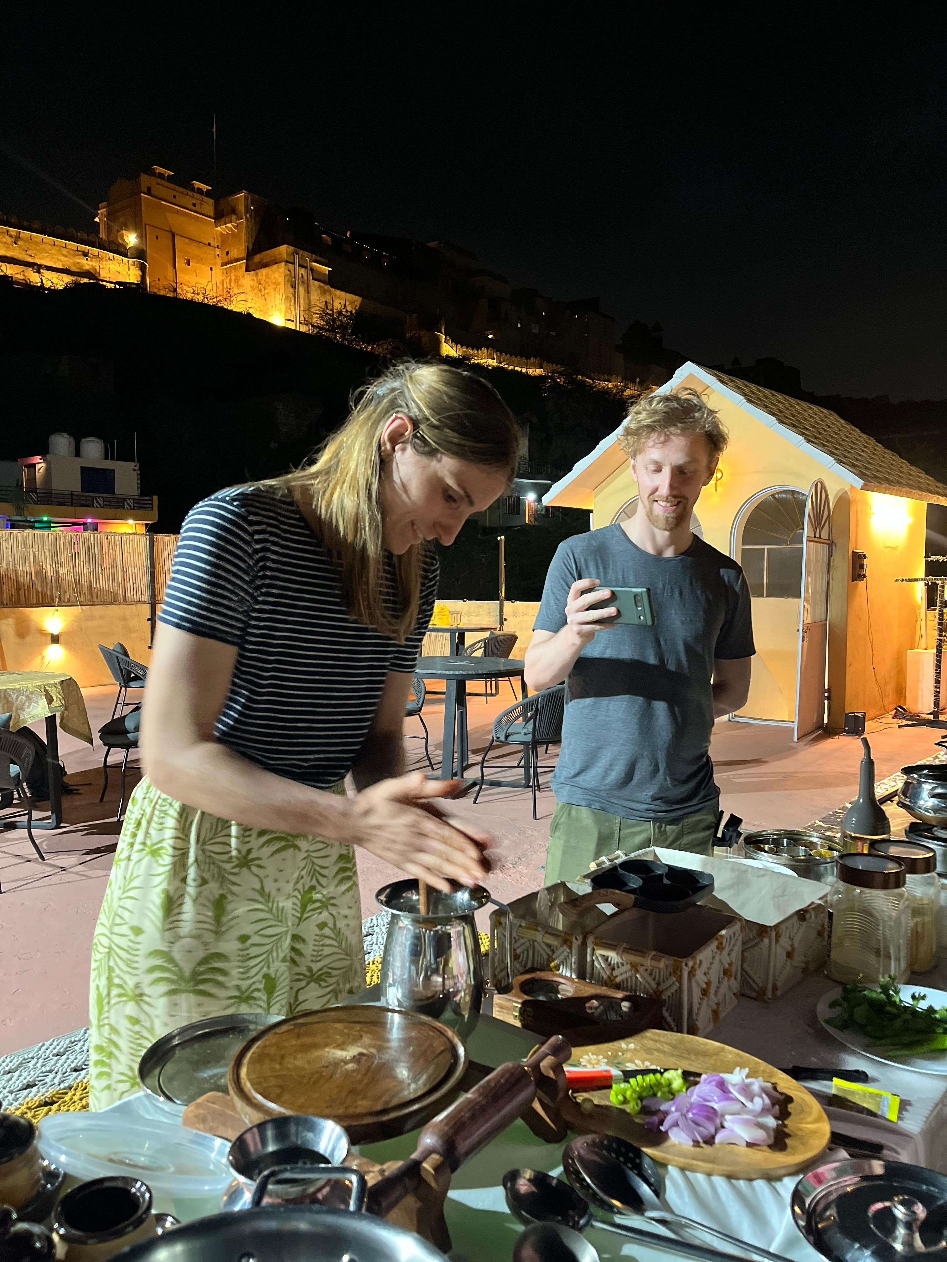 Jaipur: Amer Fort Rooftop Cooking Class with Dinner 3