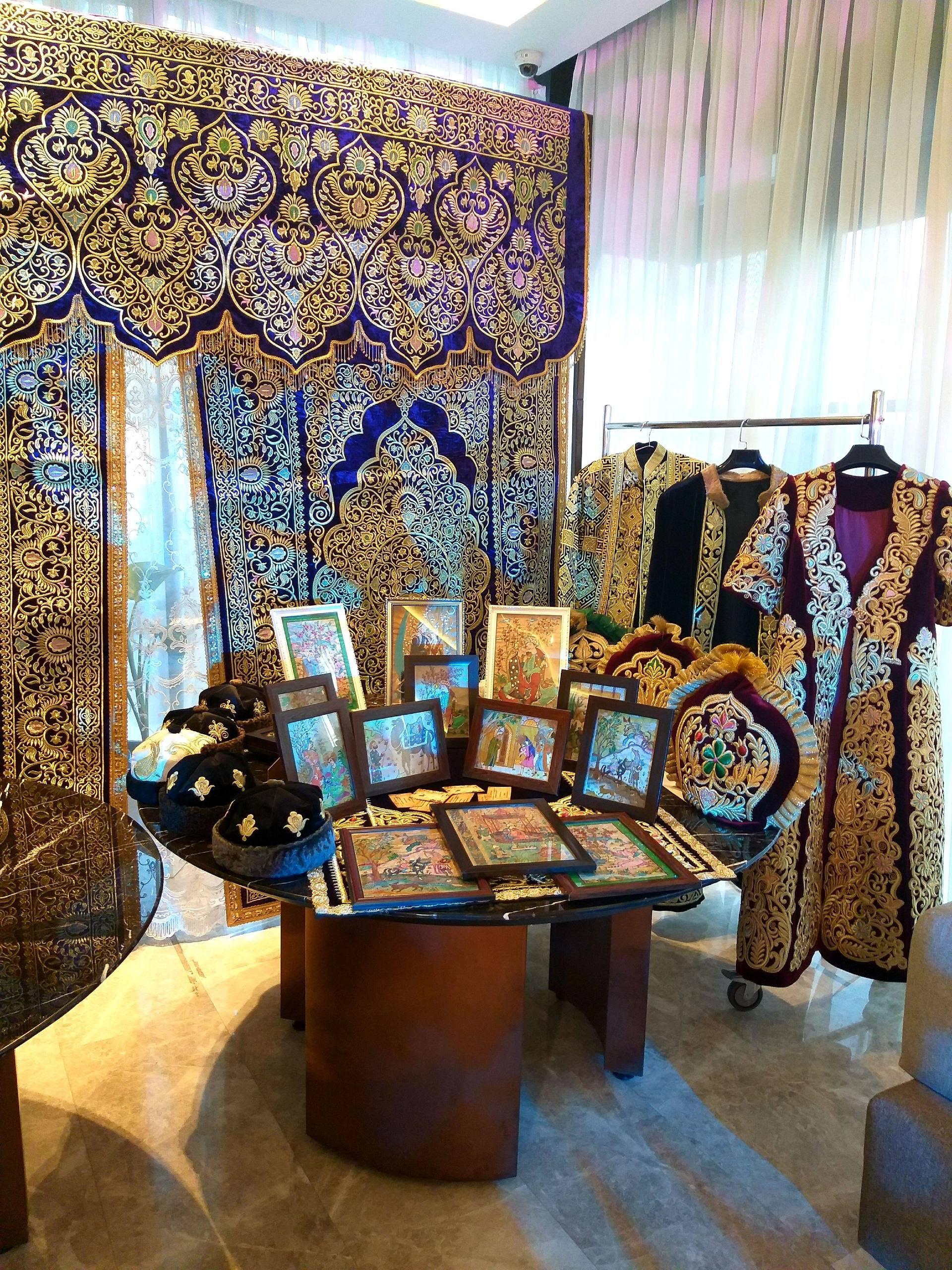 Samarkand: Hands-On Gold Embroidery Class with an Artisan 2