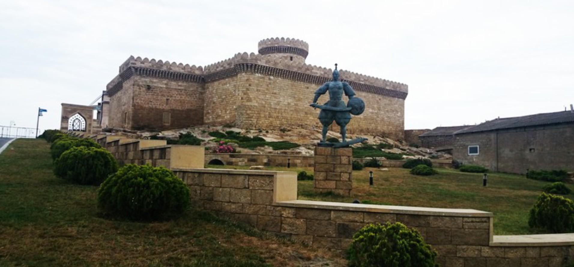 Baku: City One-Day Trip with Lunch and Historical Sites 2